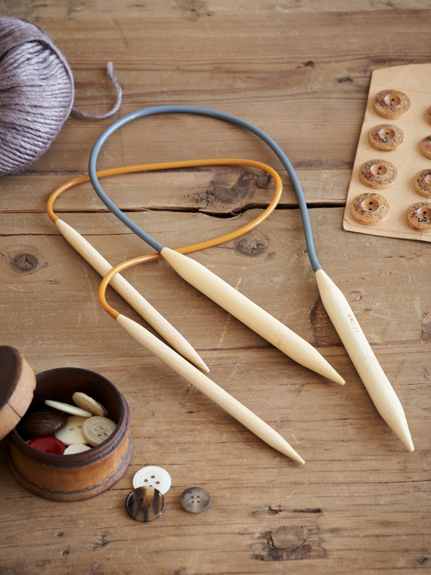 Circular knitting needles 8 mm Bamboo/TPE. 8 mm x 60 cm.