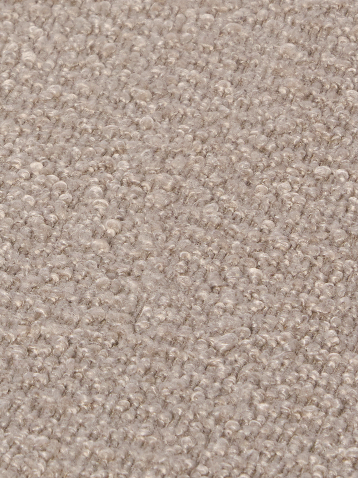 Chair with bouclé fabric 47 x 43.5 x 87.5 cm.