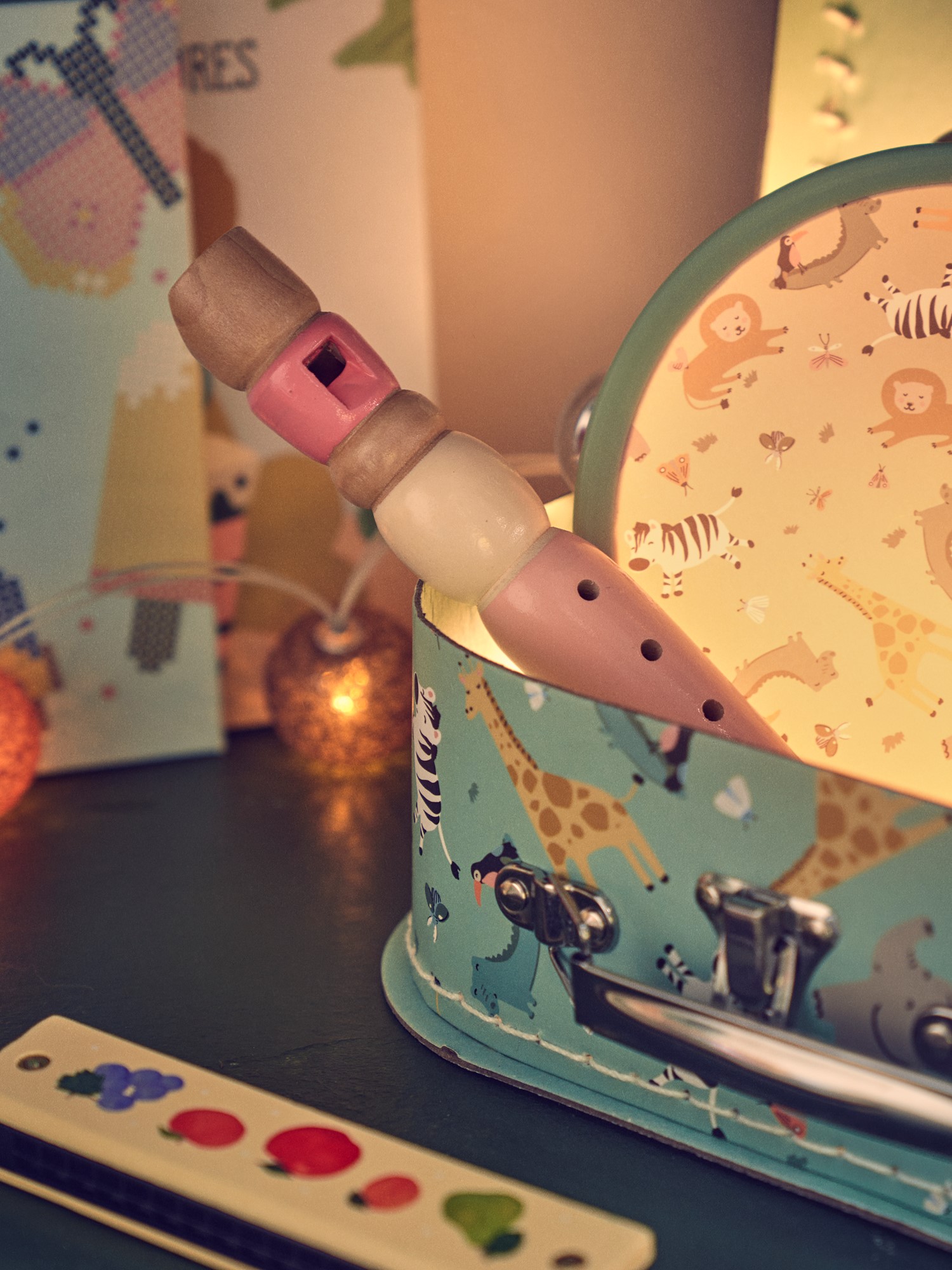 Toy flute Schima superba.