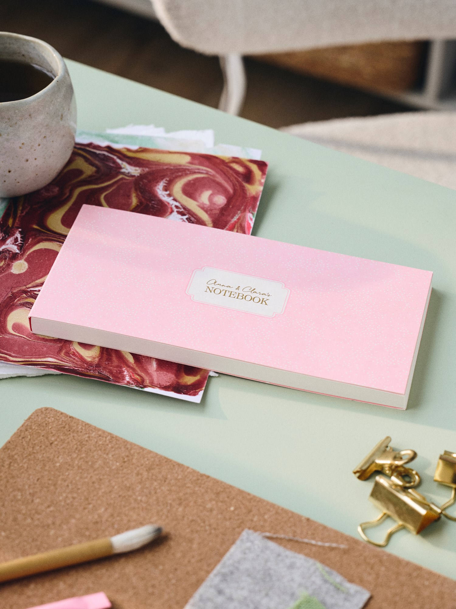 Notebook Paper. 10.5 x 21 cm. 90 pages.