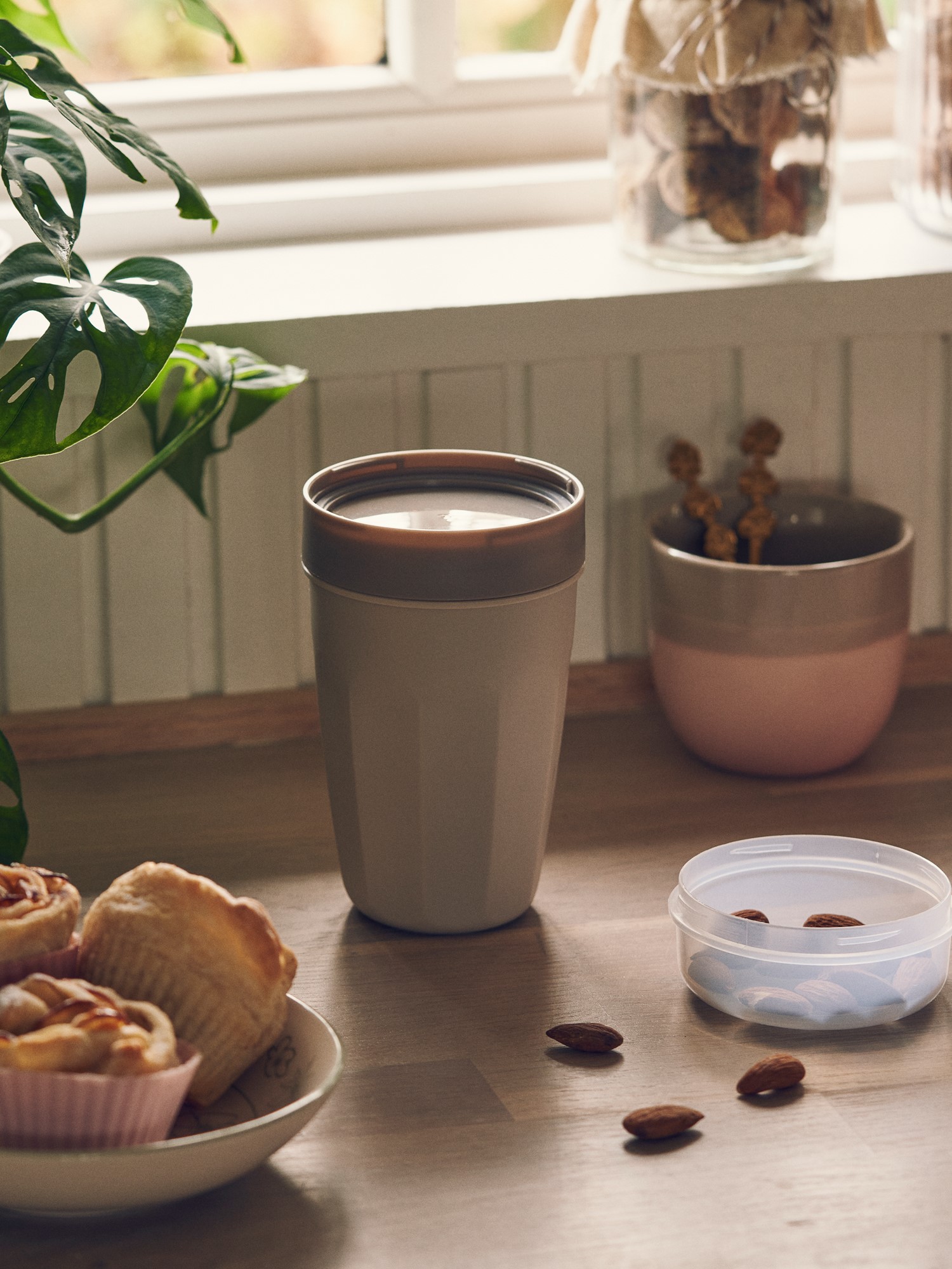 Lunch pot 14 x 8 cm.