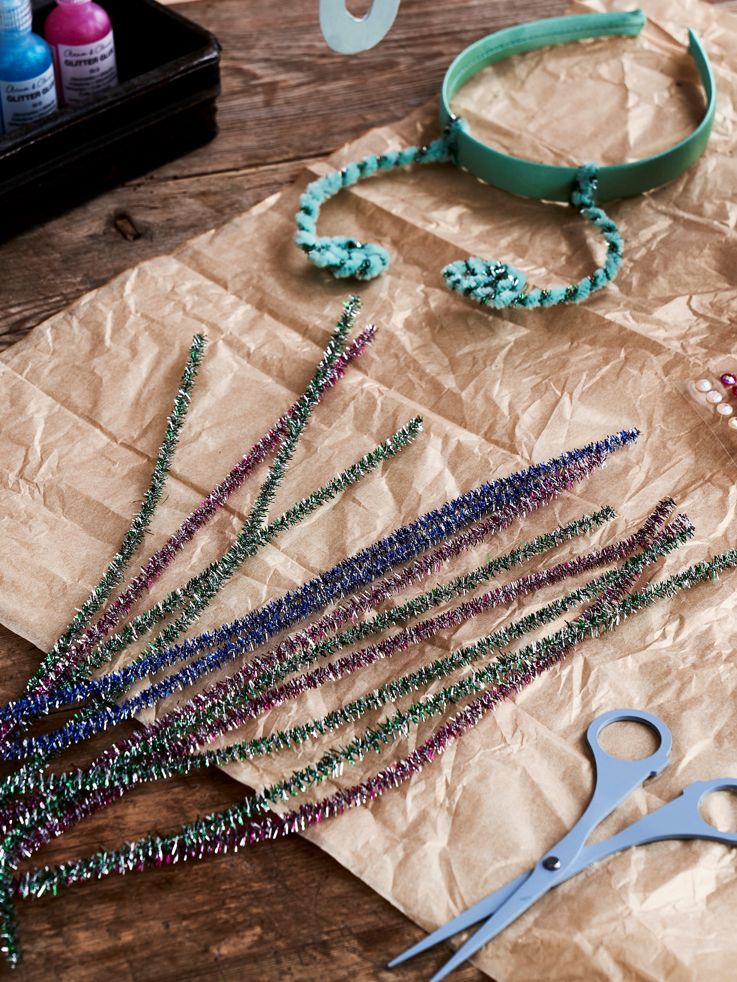 Metallic pipe cleaners PET/iron. 30 pcs.