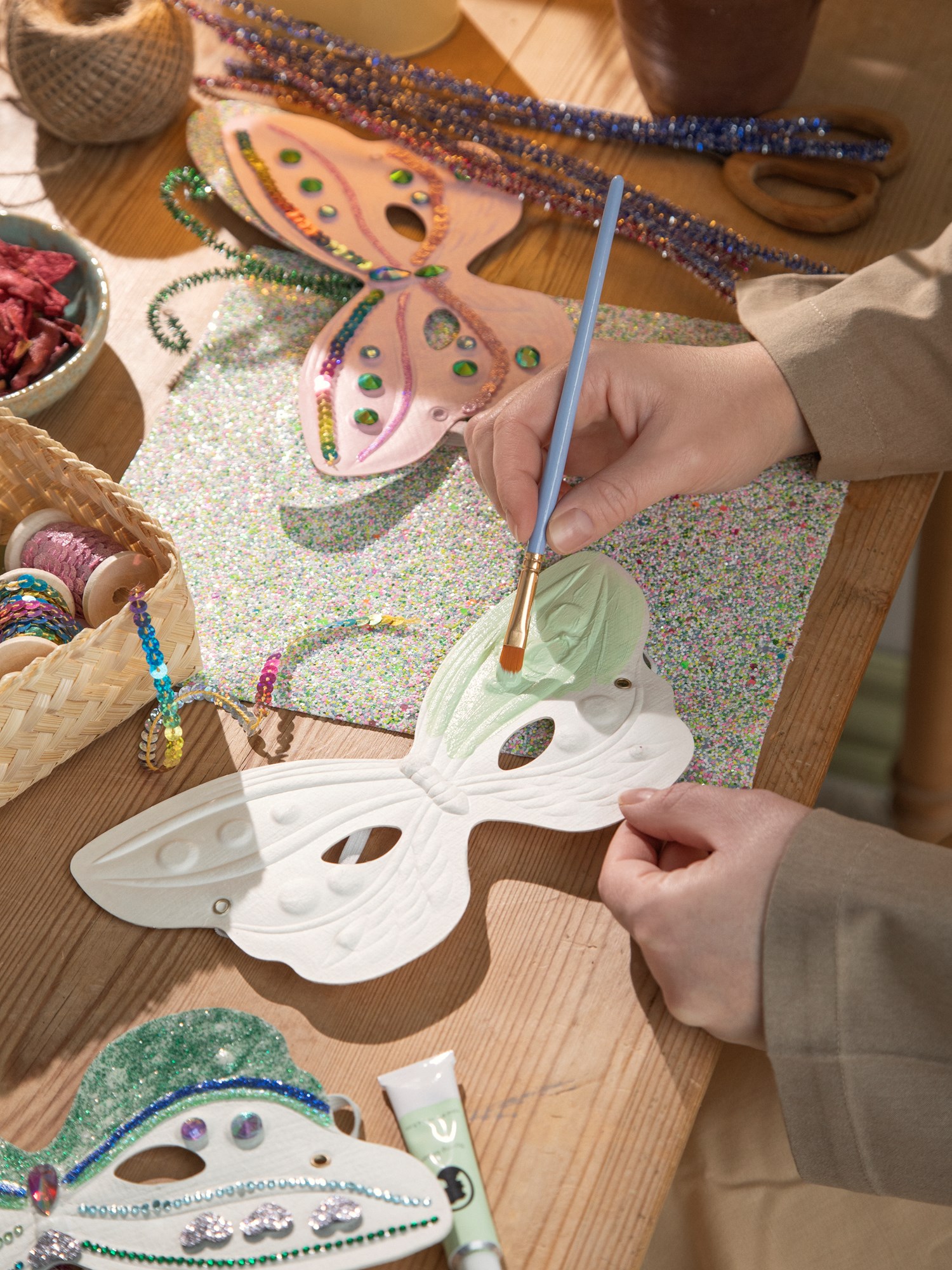 DIY mask Paper. 20 x 10 cm. 300 gsm.