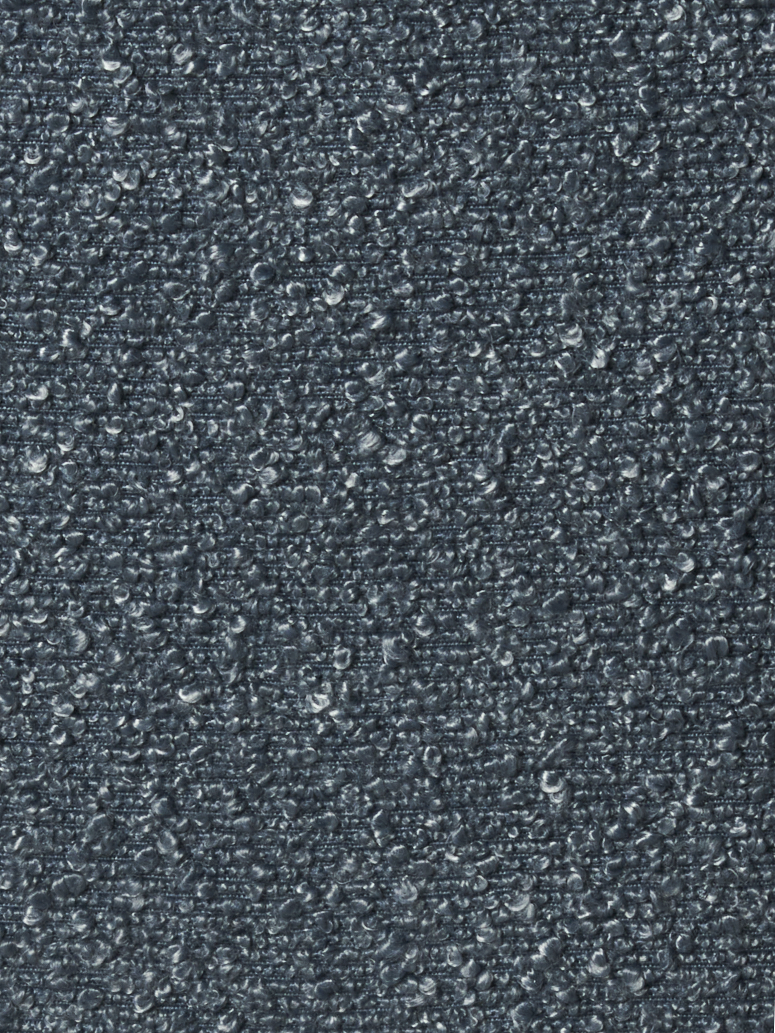 Chair with bouclé fabric Iron/polyester/polyurethane. 50 x 42,5 x 81 cm.