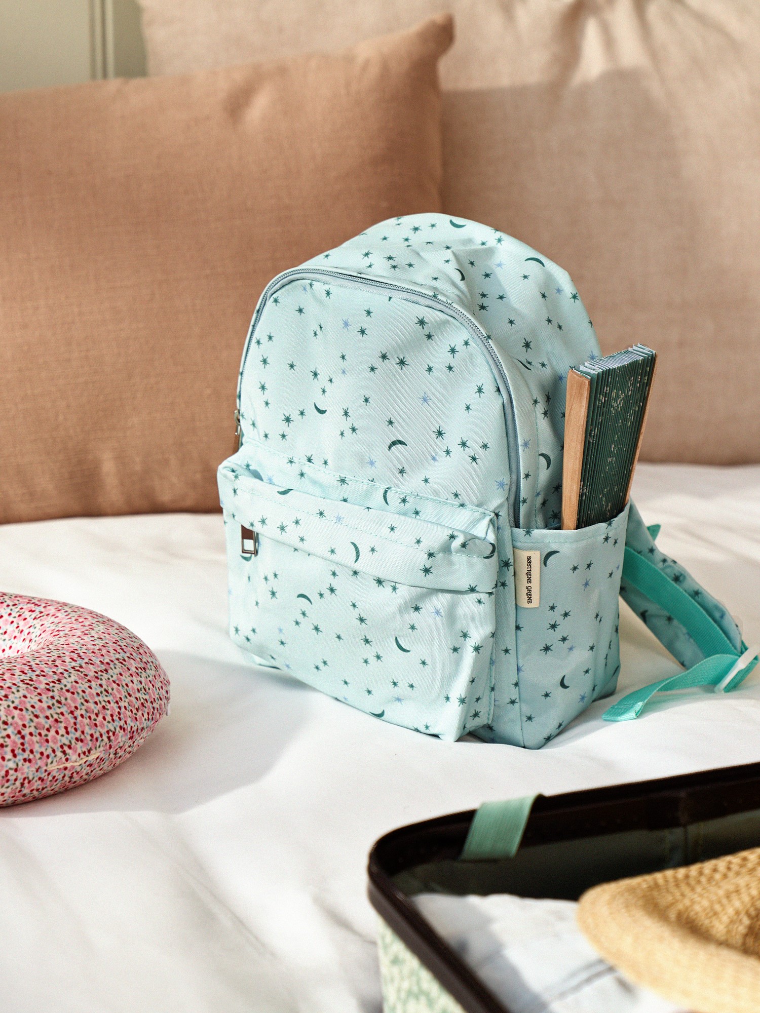 Children's backpack Polyester. 30 x 32 cm.