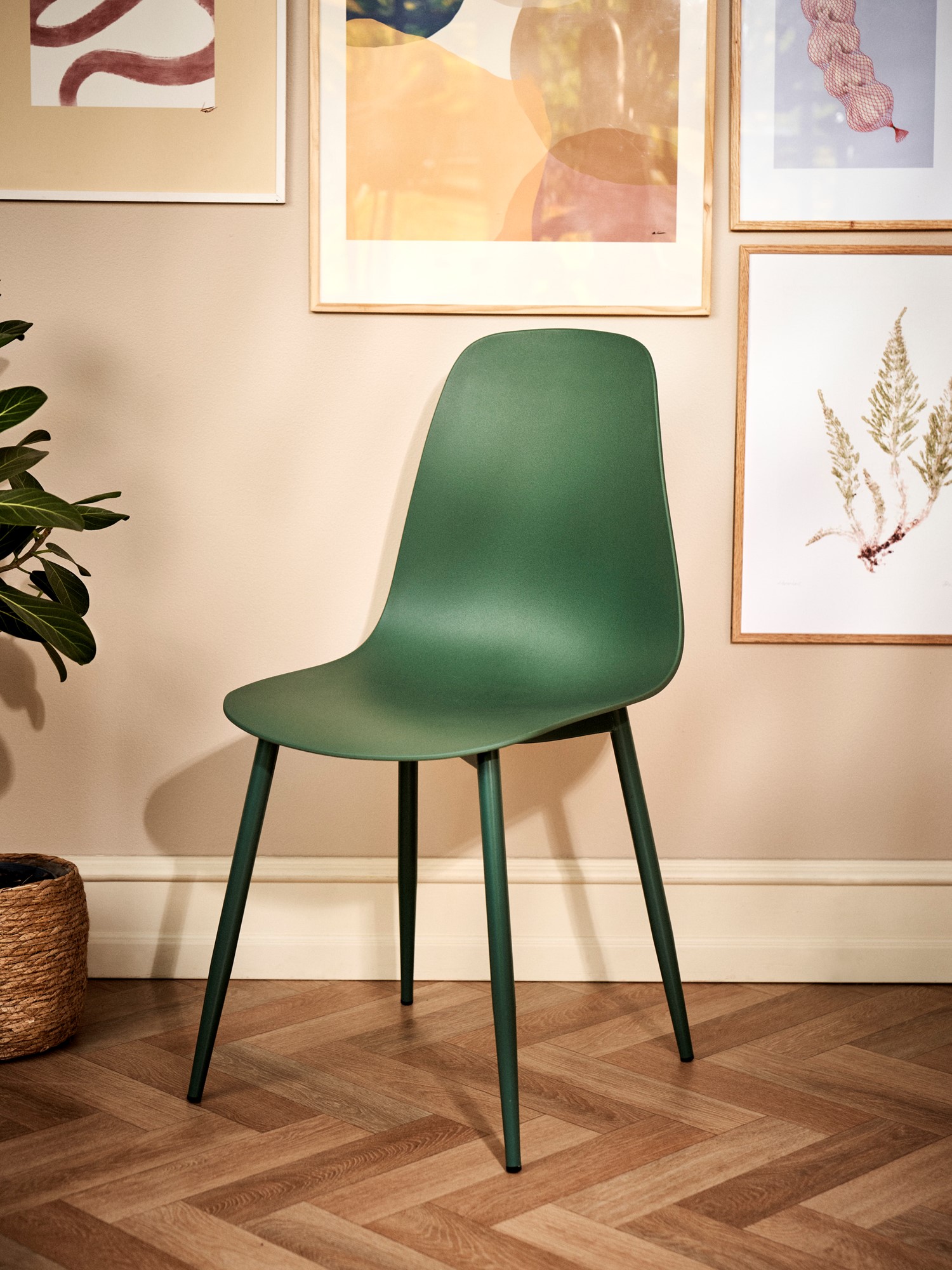 Chairs 2-pack Iron/polypropylene. 40 x 47 x 87 cm. 2 pcs.