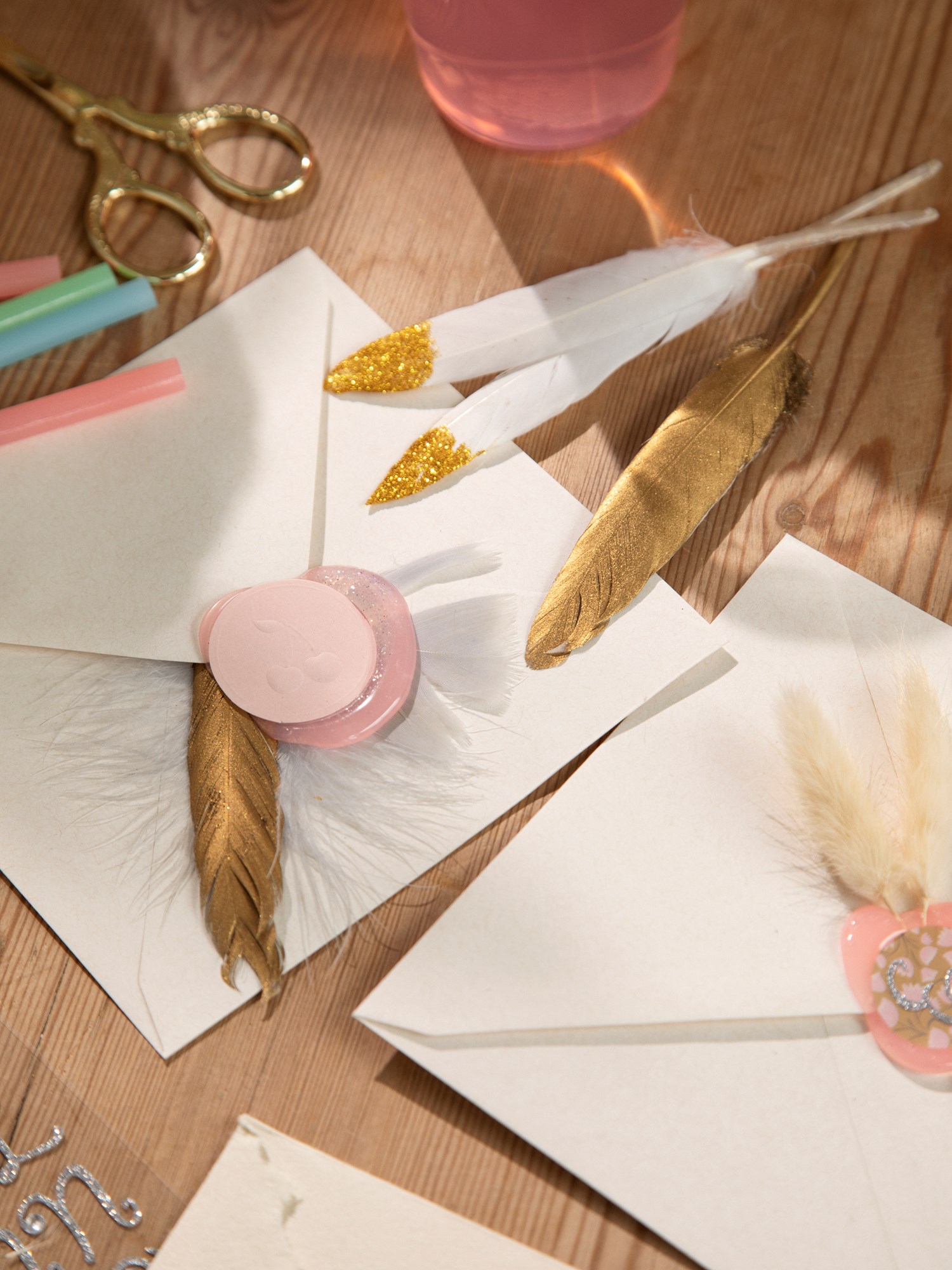 Goose feathers 12-15 cm. 10 pcs.