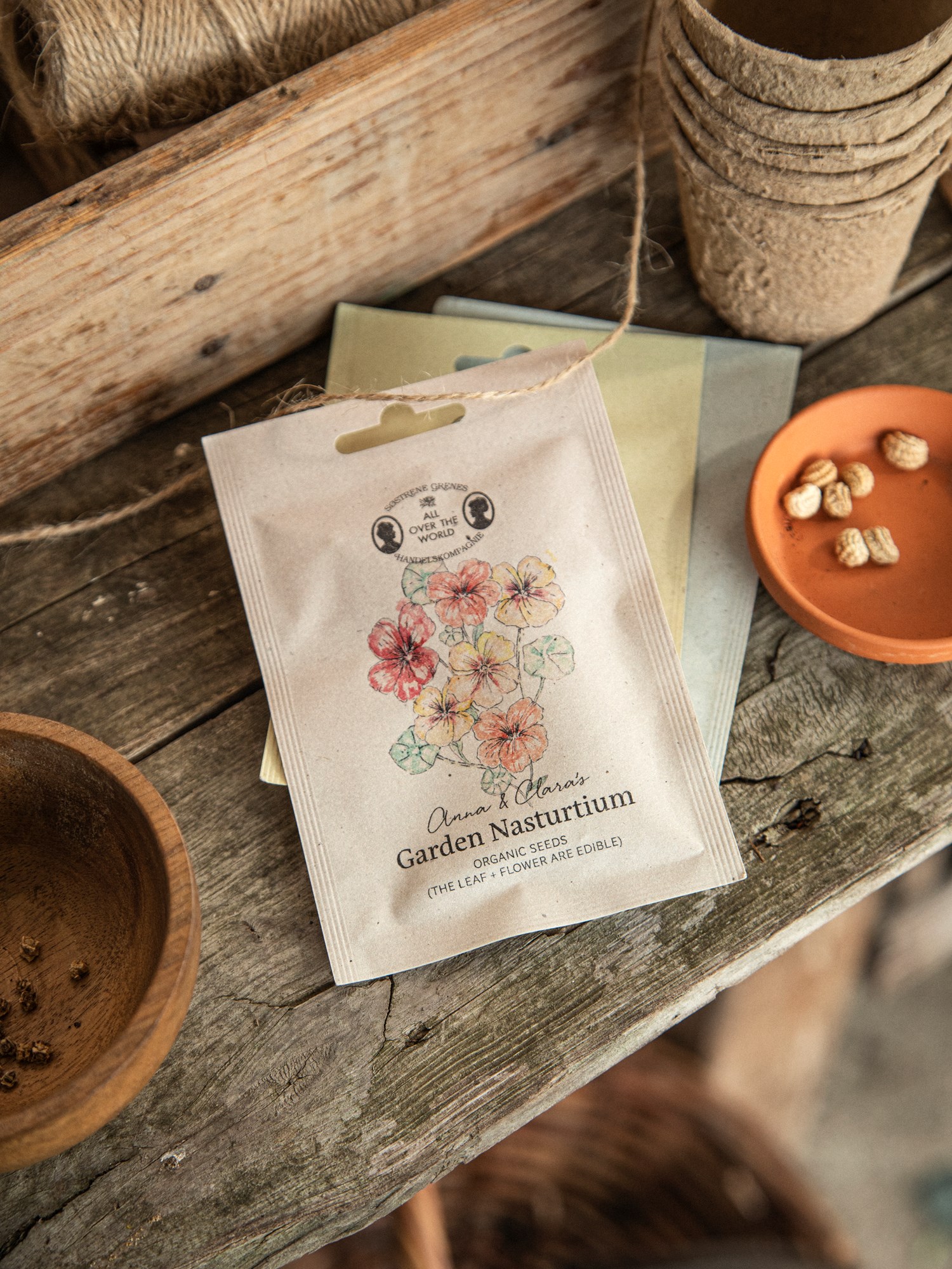 Organic garden nasturtium seeds 1 g.