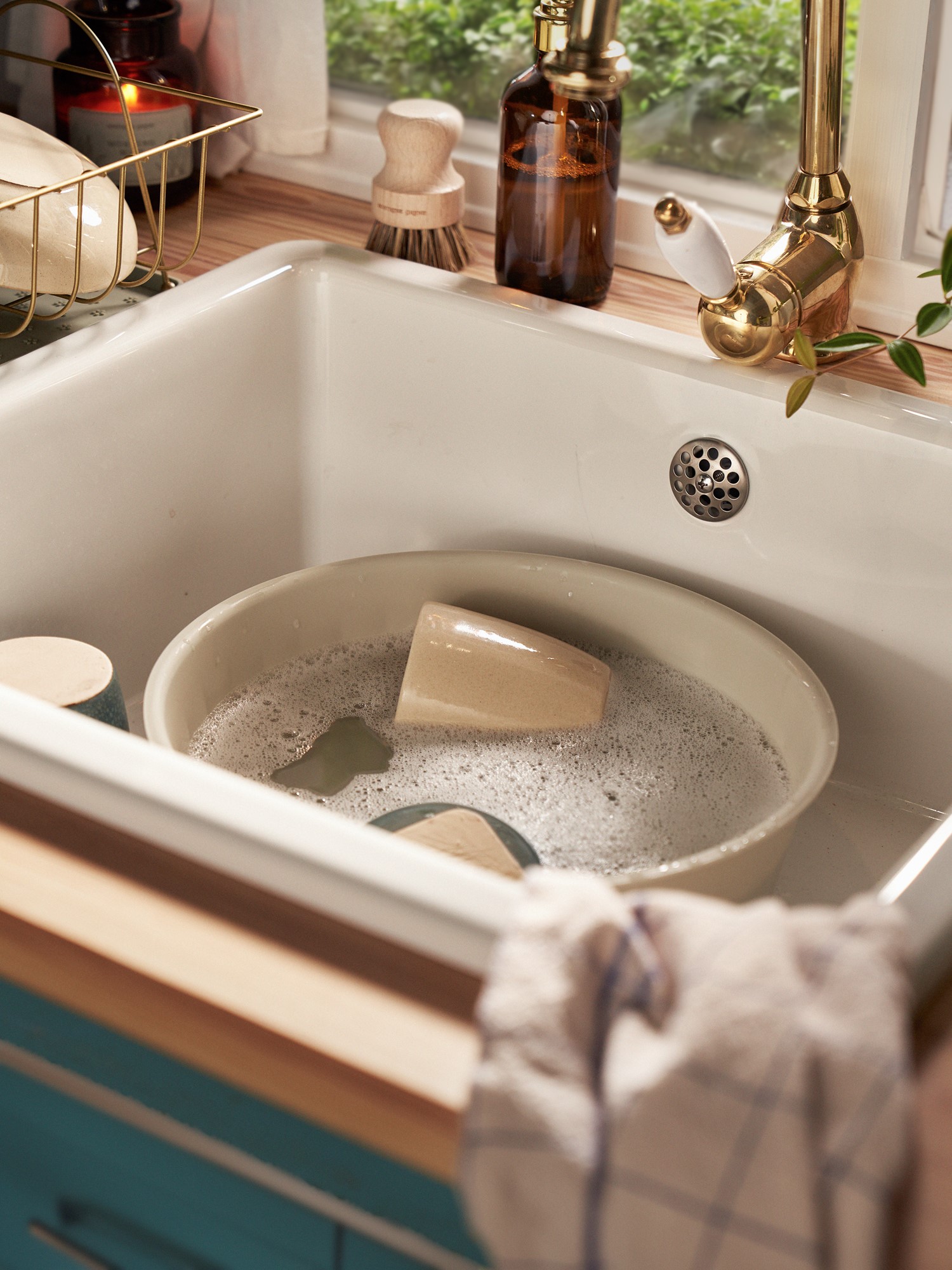 Dishwashing tub Plastic. 9.5 x 29.5 cm.