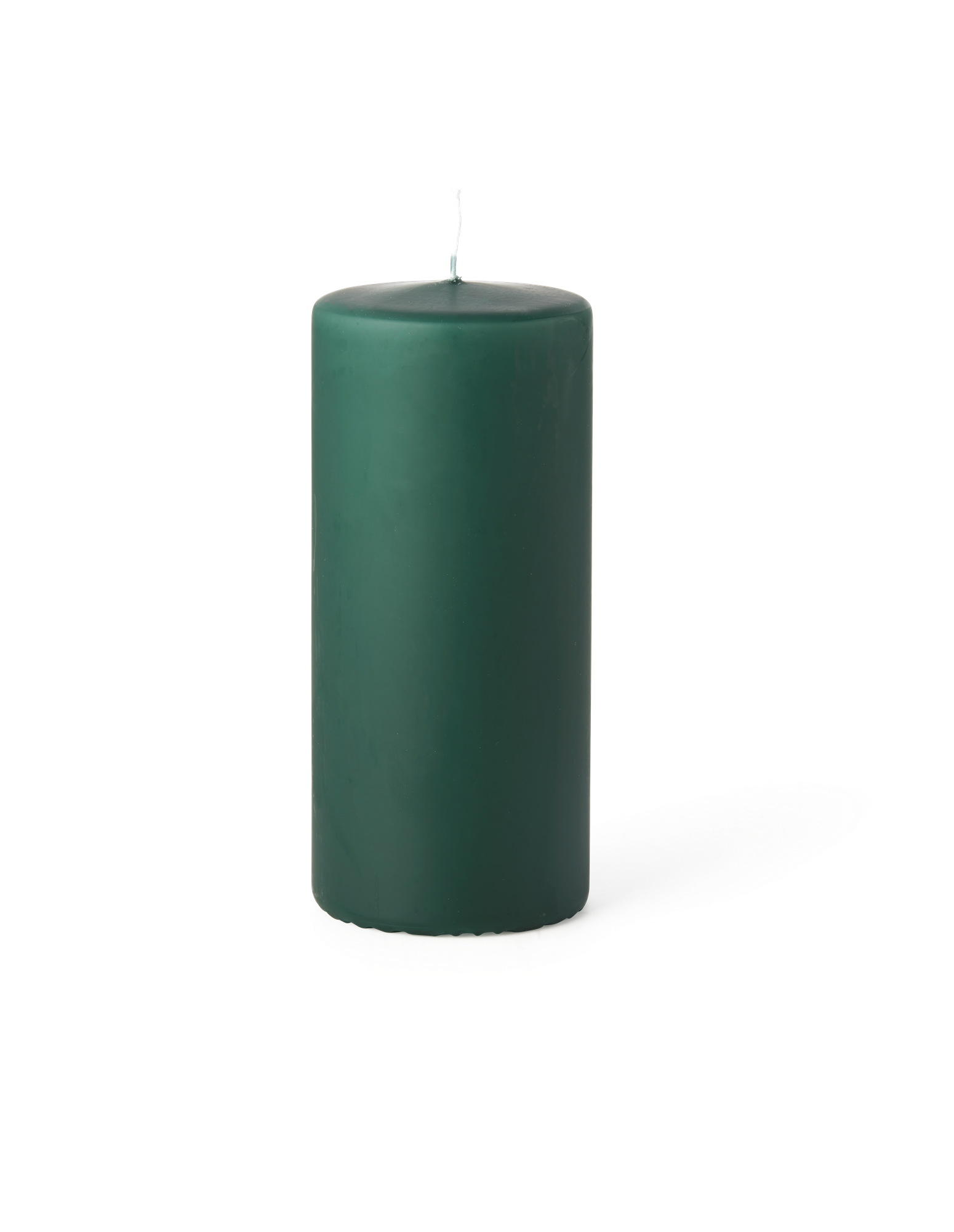 Pillar candle 15 cm Paraffin. 6.7 x 15 cm.