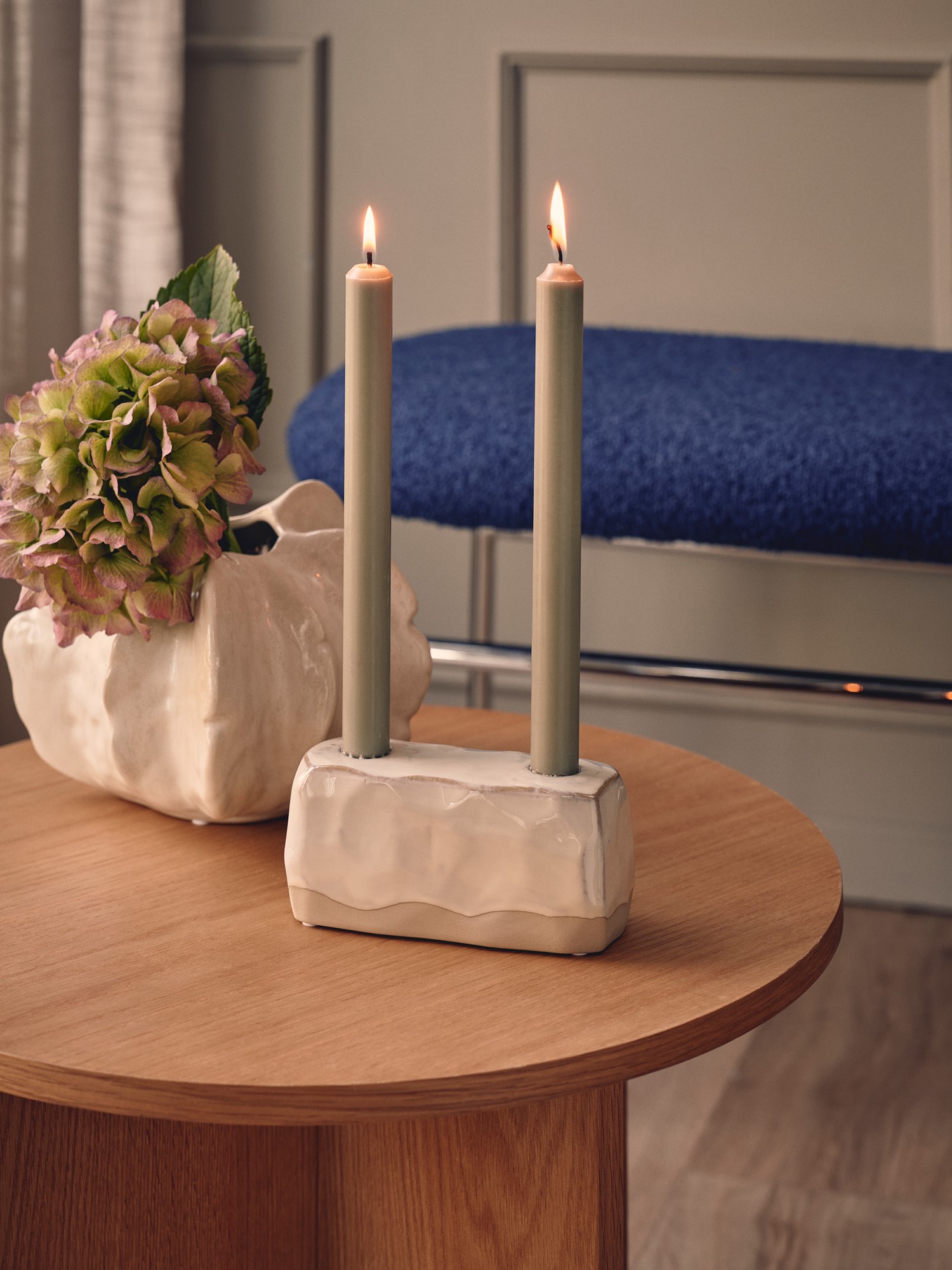 Candleholder Ceramic. 15 x 5.8 x 7 cm.