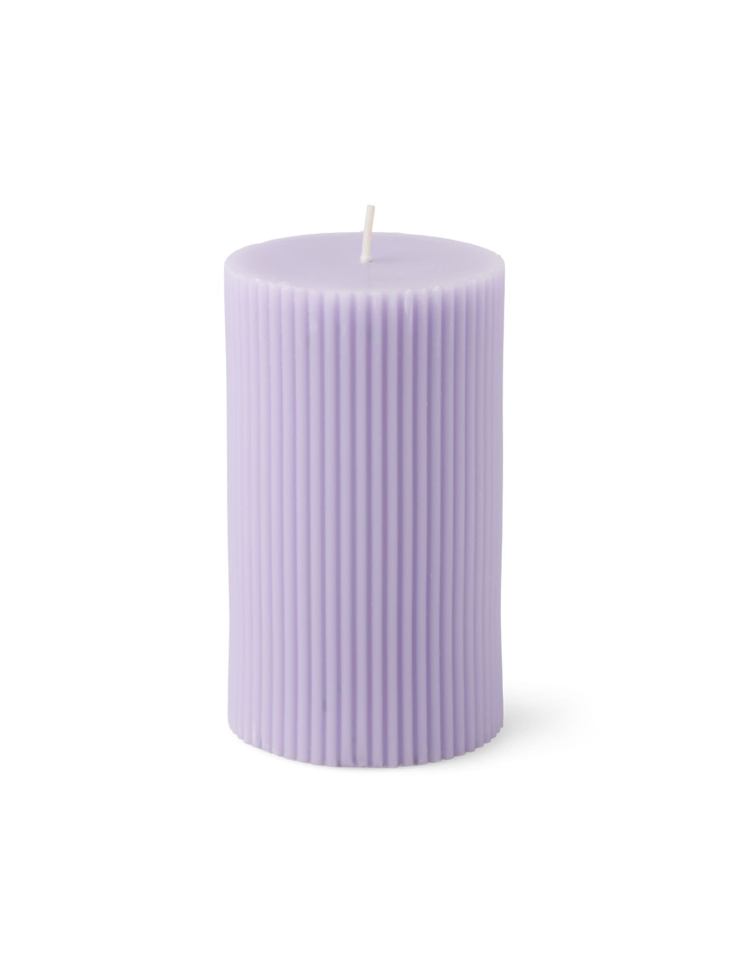 Pillar candle Paraffin wax/stearin wax. Ø7 x 12 cm.