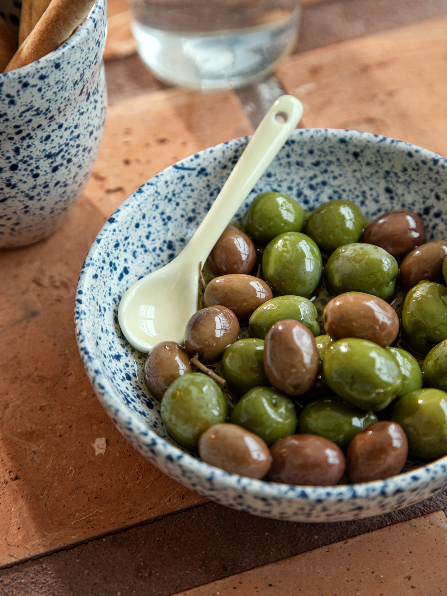 Bowl Stoneware. Ø10.4 cm.