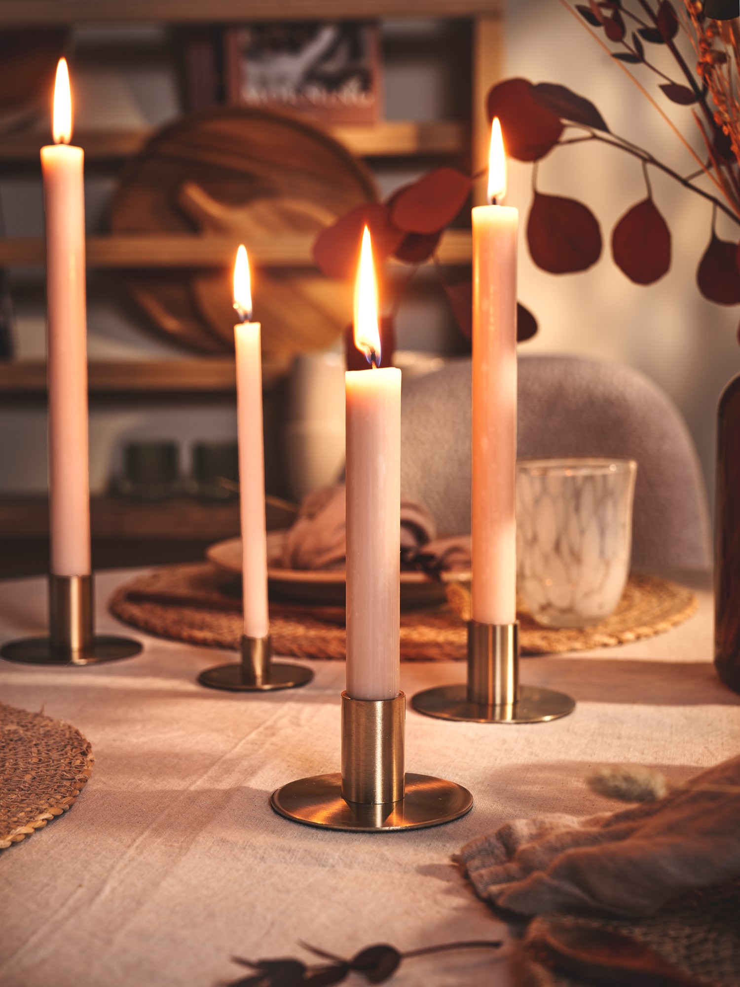 Taper candles 19 cm 10 pcs Paraffin. Ø2,2 x 19 cm. 10 pcs.