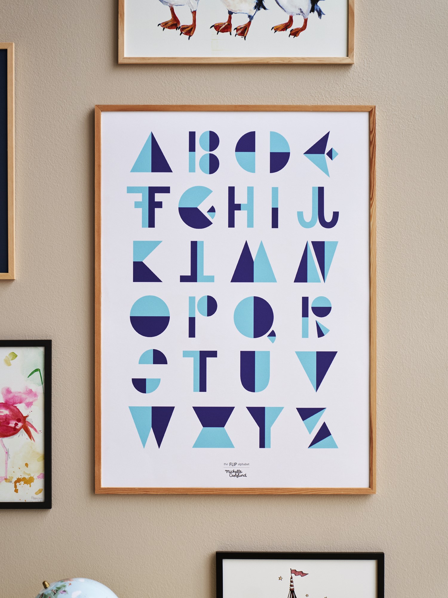 Flip blue 50 x 70 Michelle Carlslund.