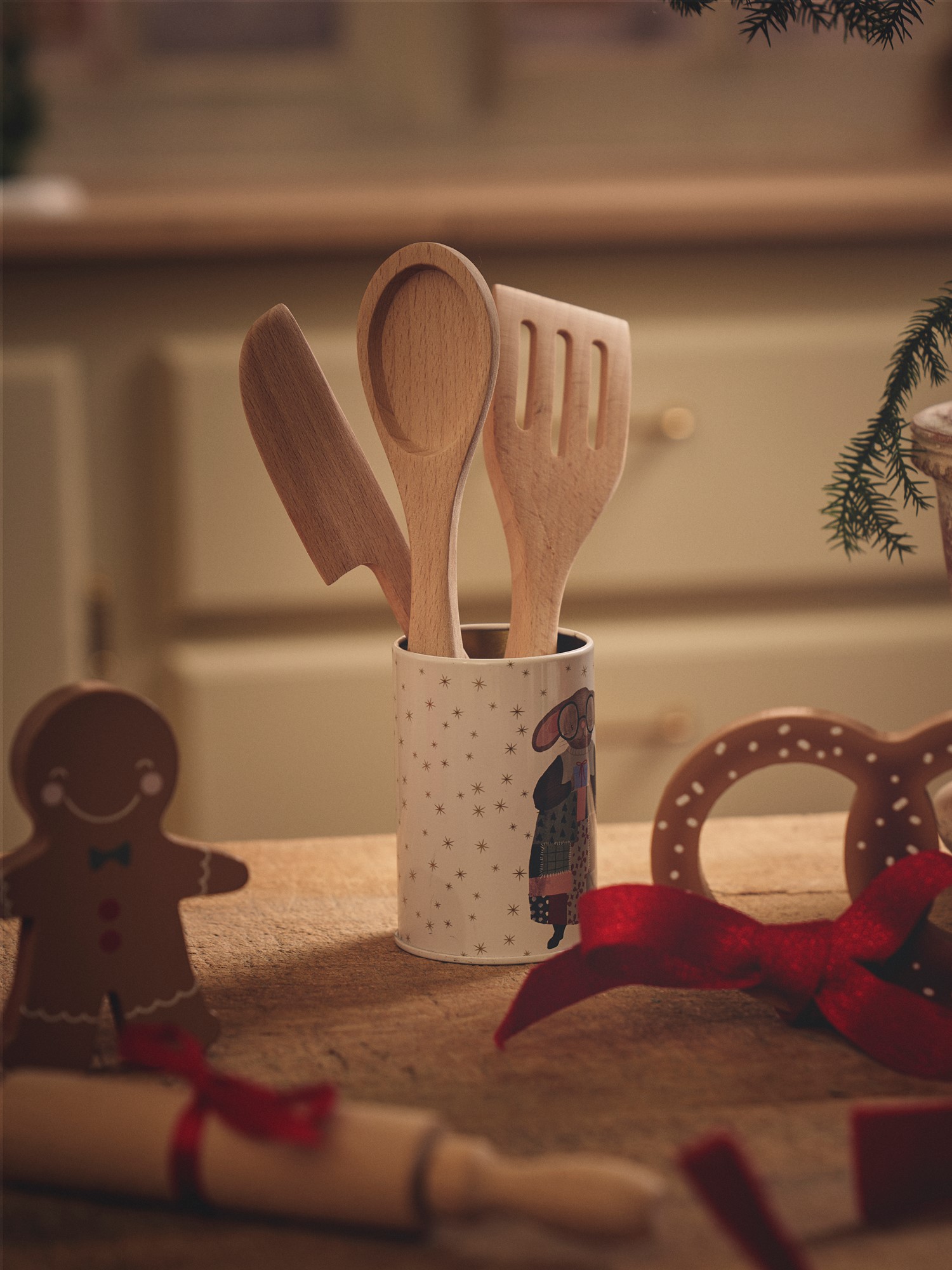 Toy knife Beech wood. 18 cm.