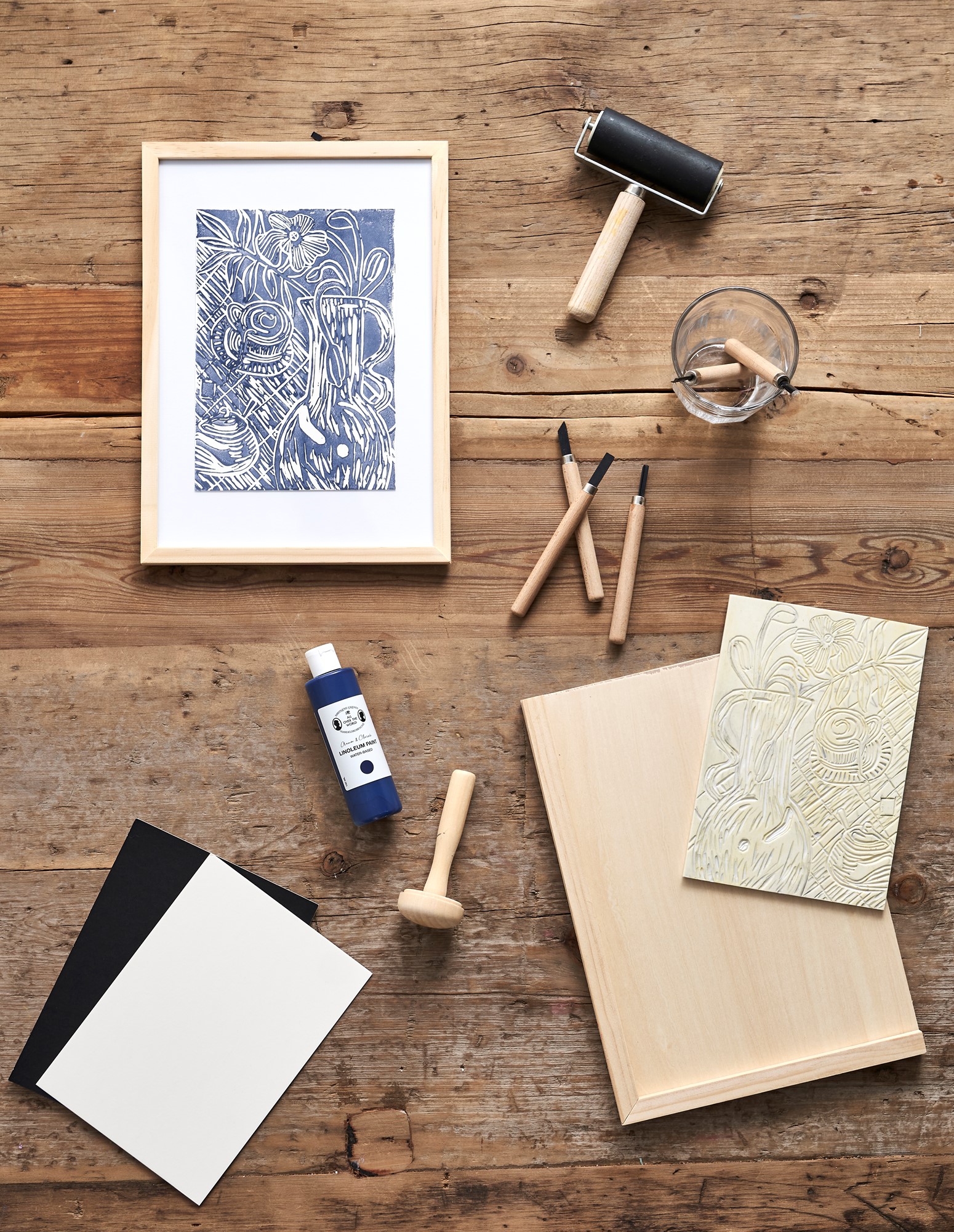 Paint roller for linocut Thermoplastic rubber/poplar wood. 10 cm.