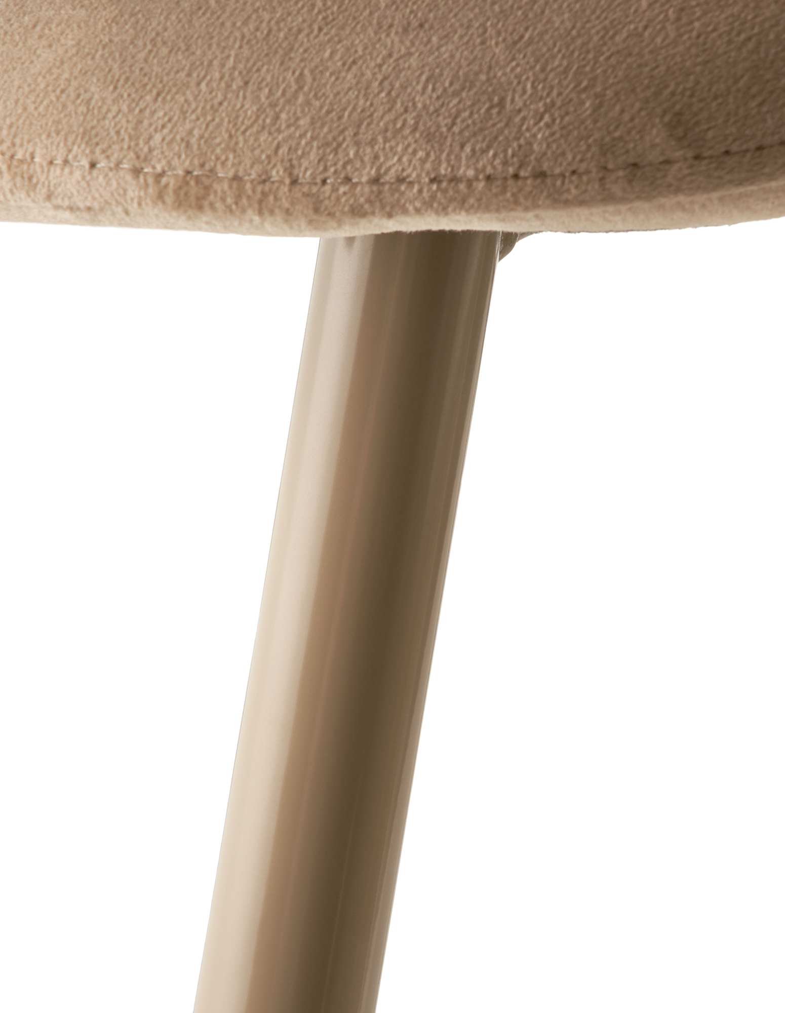 Velvet chair Polyester/iron/poplar wood/foam. 40,5 x 44,5 x 89 cm.