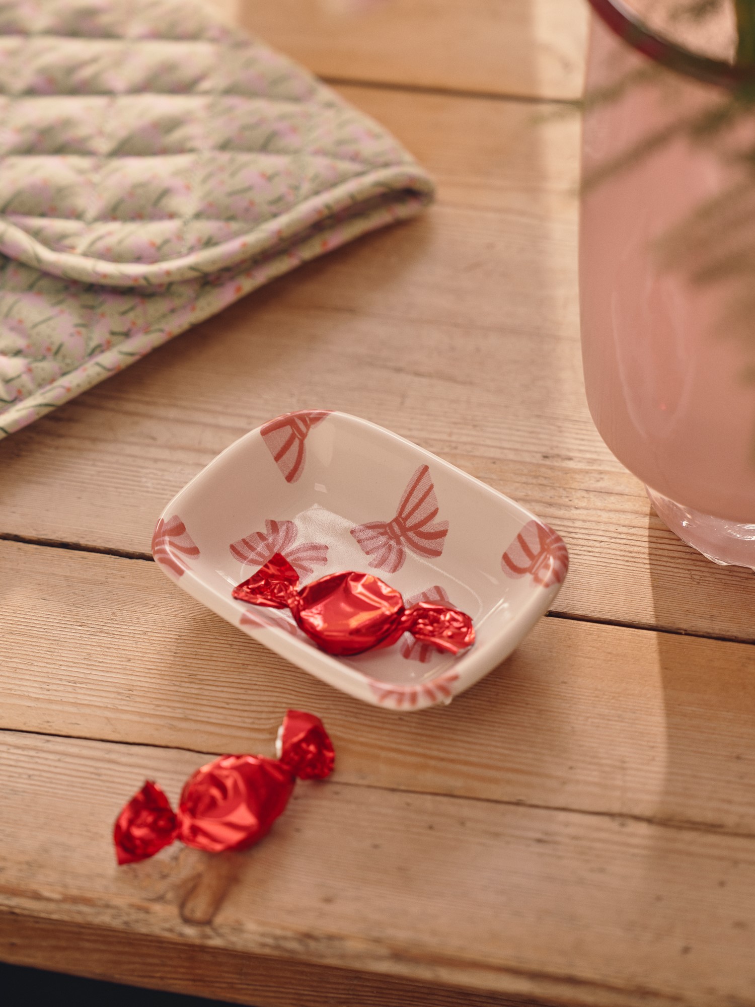 Bowl Stoneware. 11 x 8 cm.