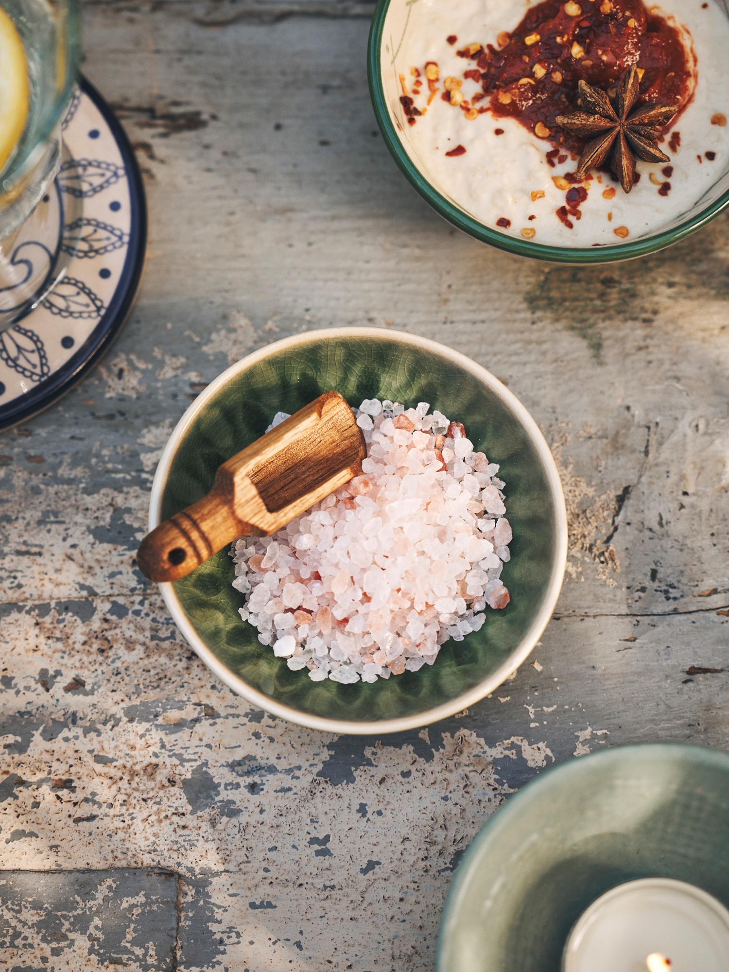 Spoon Acacia wood. 6 cm.