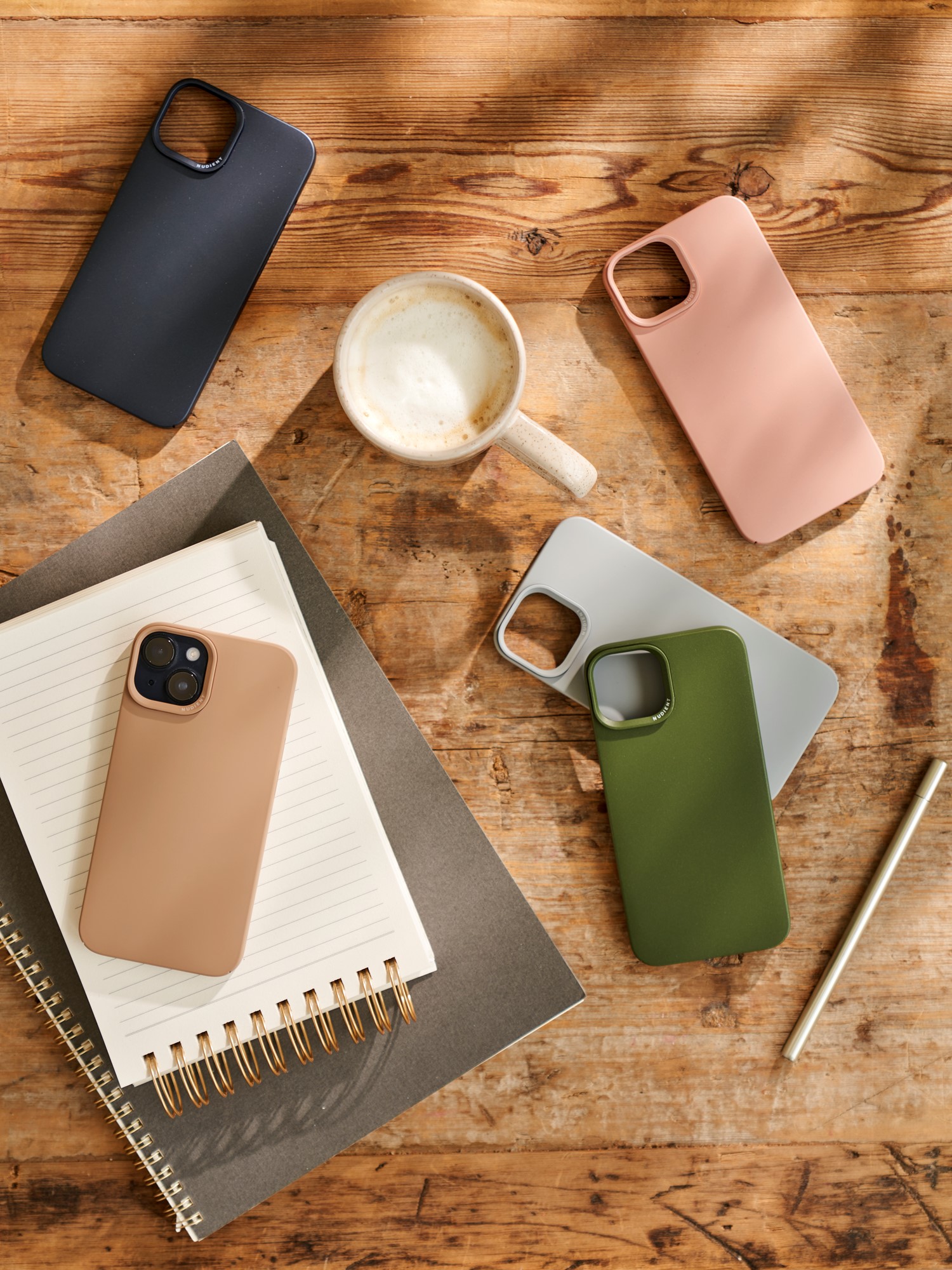 Thin case iPhone 15 Pro Polycarbonate.