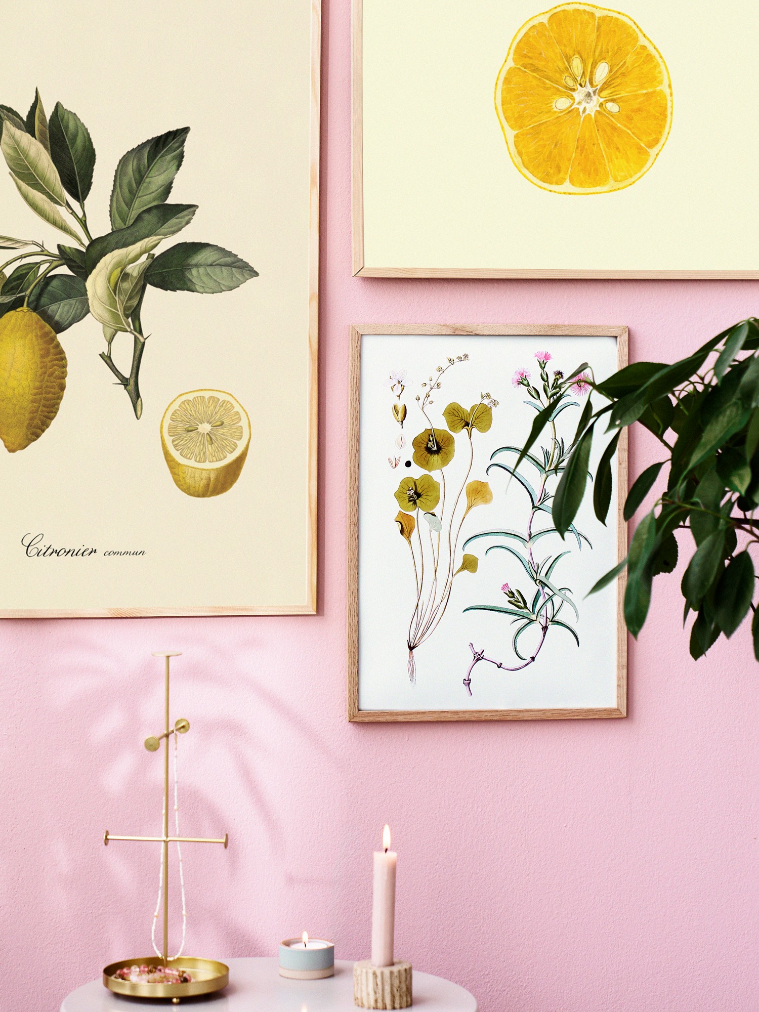 Poster A3 Paper. 29.7 x 42 cm.