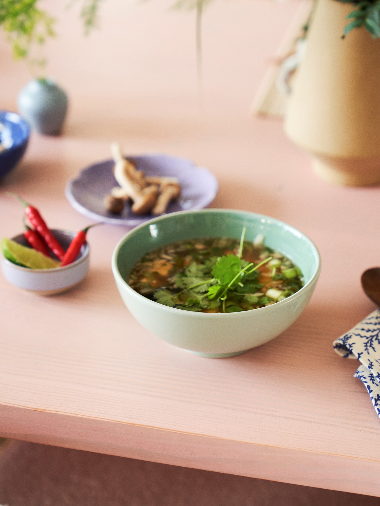 Bowl Stoneware. Ø15 x 6.5 cm.