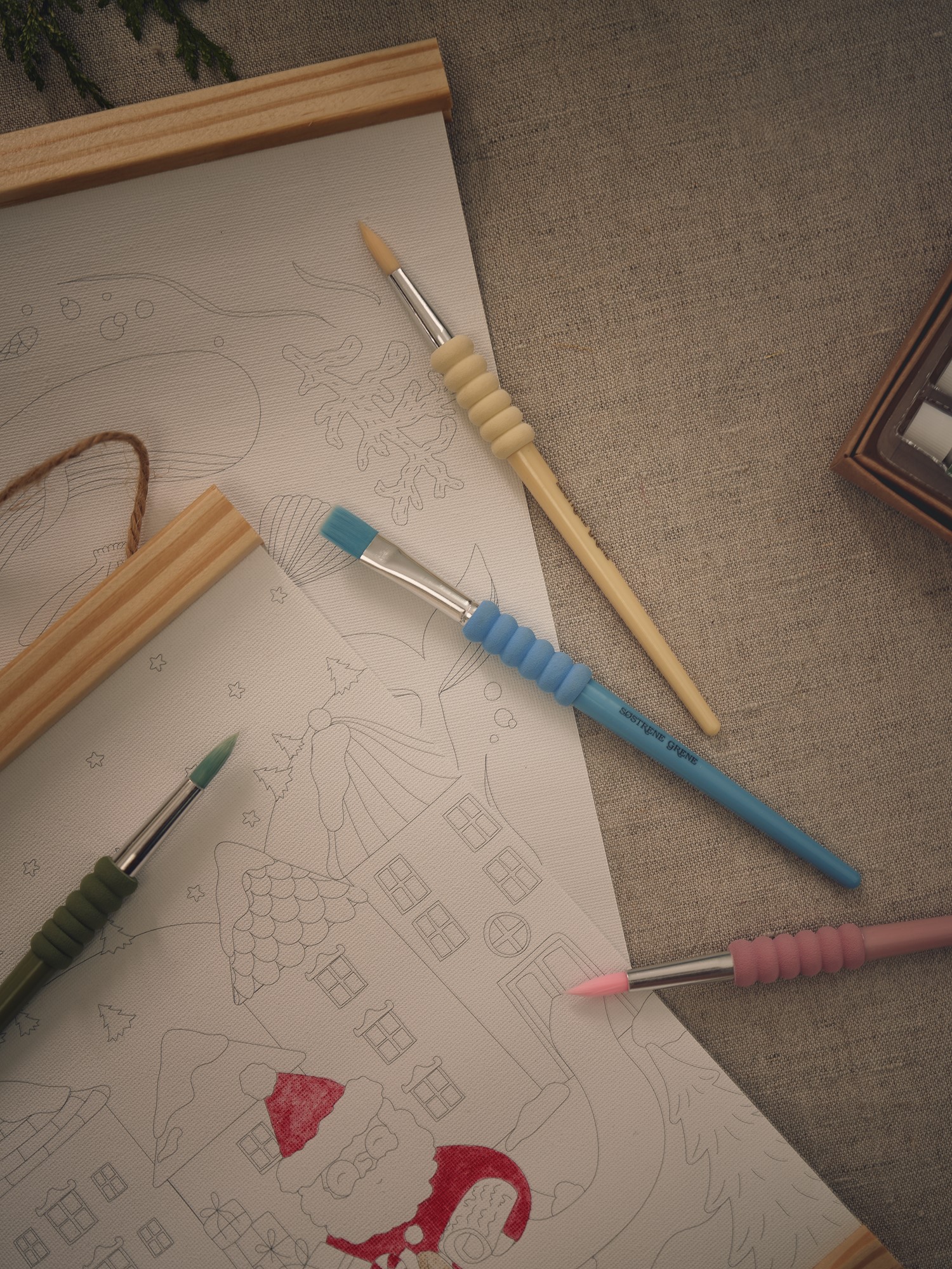 Brush set Polyestyrene/polyurethane/nylon. 4 pcs.