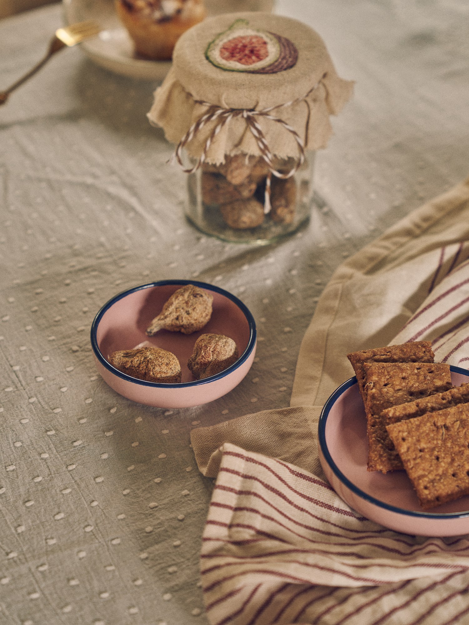 Bowl Stoneware. 8,5 x 2,7 cm.