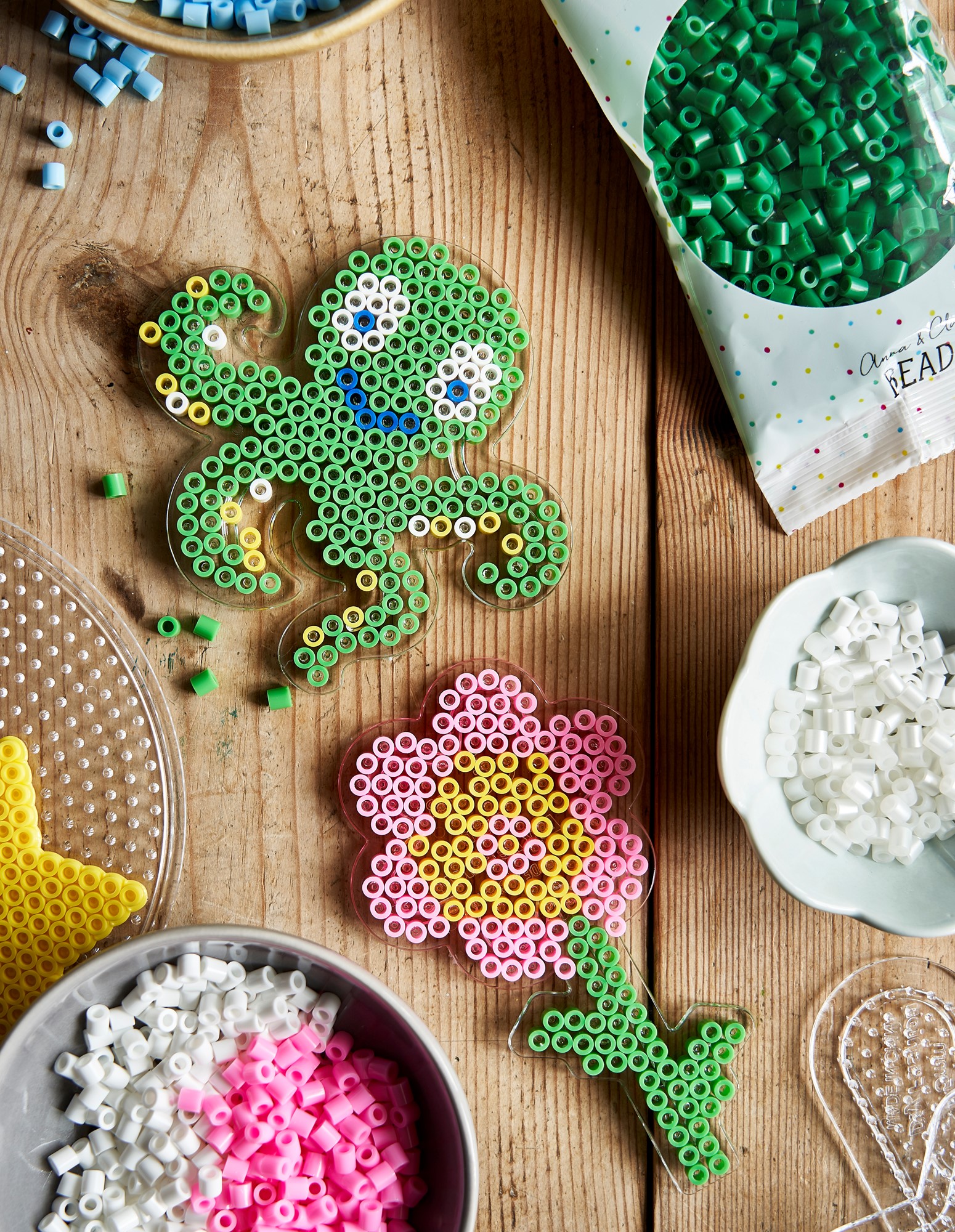 Iron beads 1100 pcs.