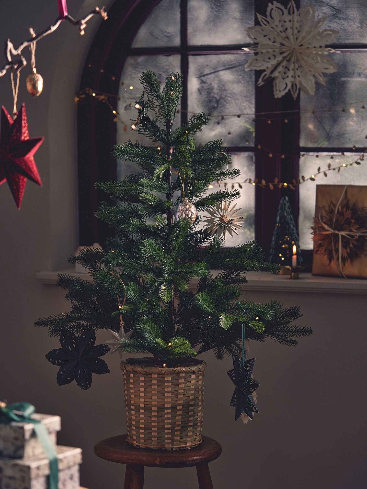 Artificial Christmas tree 90 cm. 60 LED.