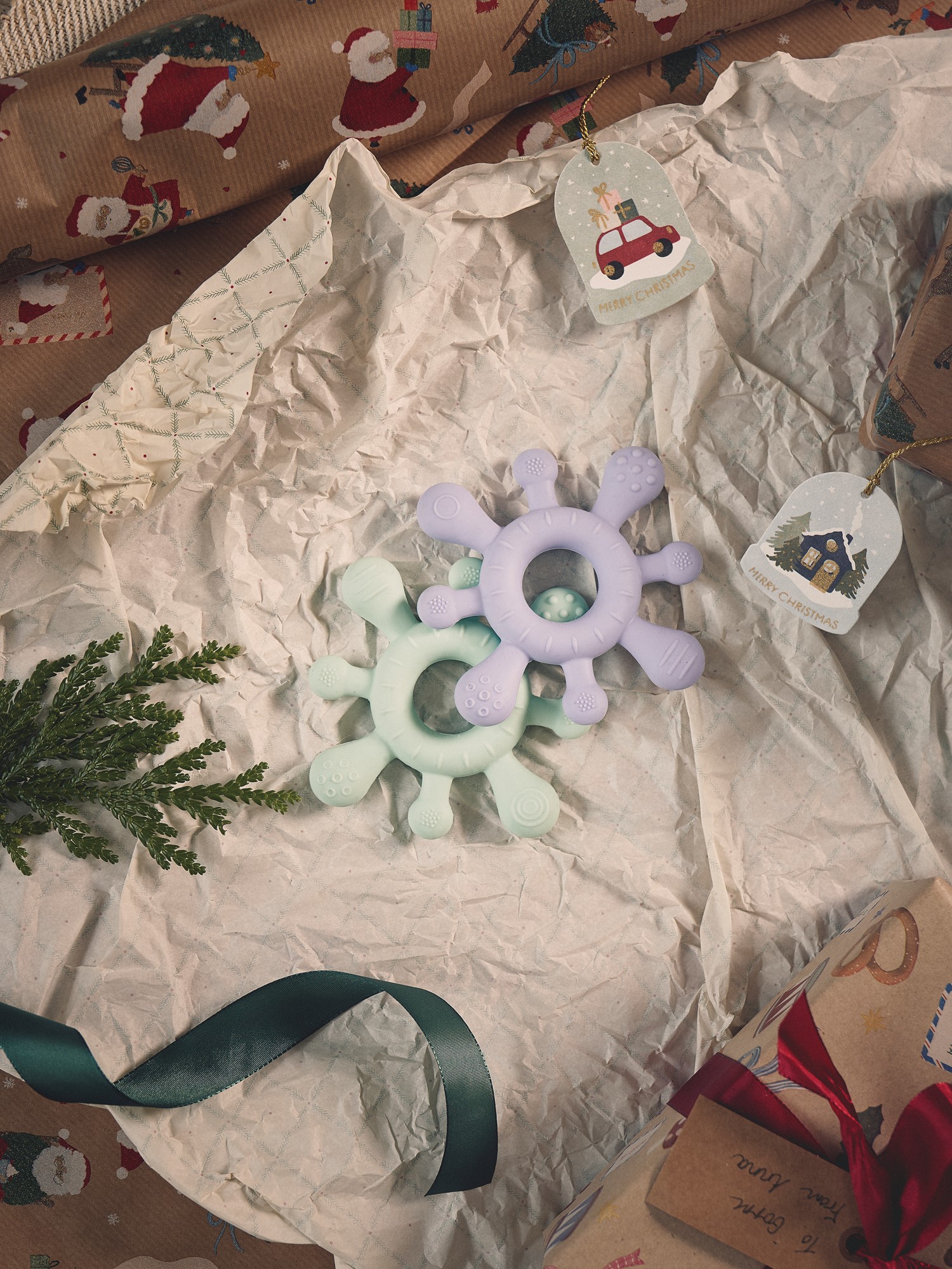 Baby teether Silicone. 12 x 1.5 cm.