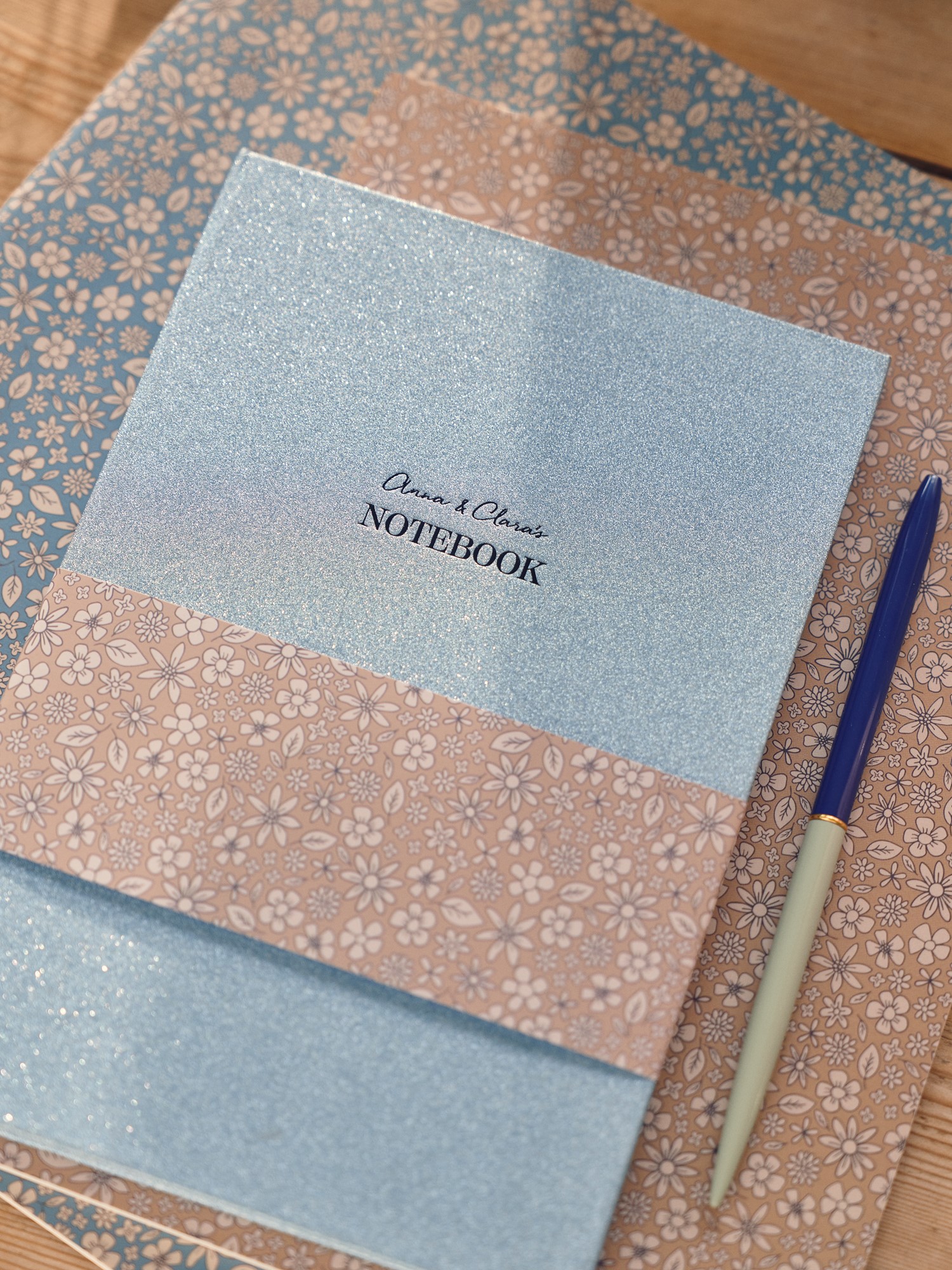 Lined notebook A5 Paper. A5. Hardcover. 162 pages.