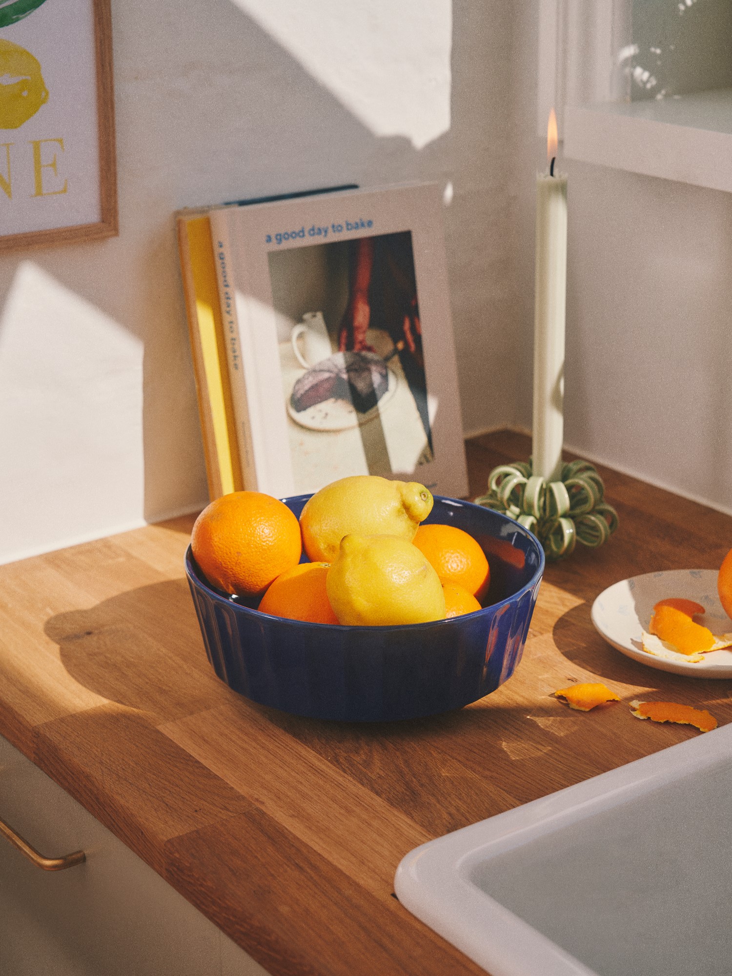 Bowl Stoneware. Ø22.9 cm.