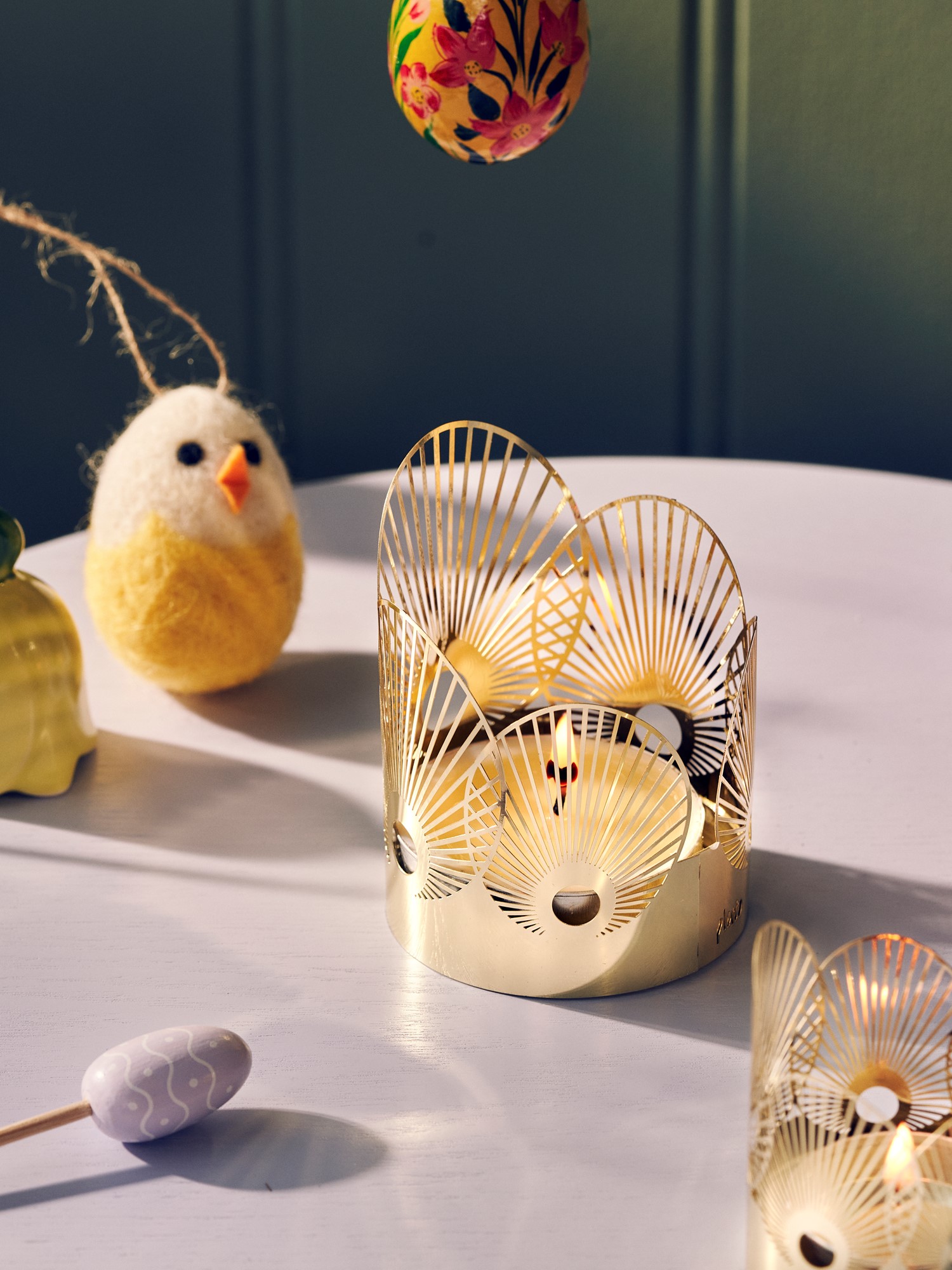 Tealight holder Metal.  Ø6.5 x 8.5 cm.