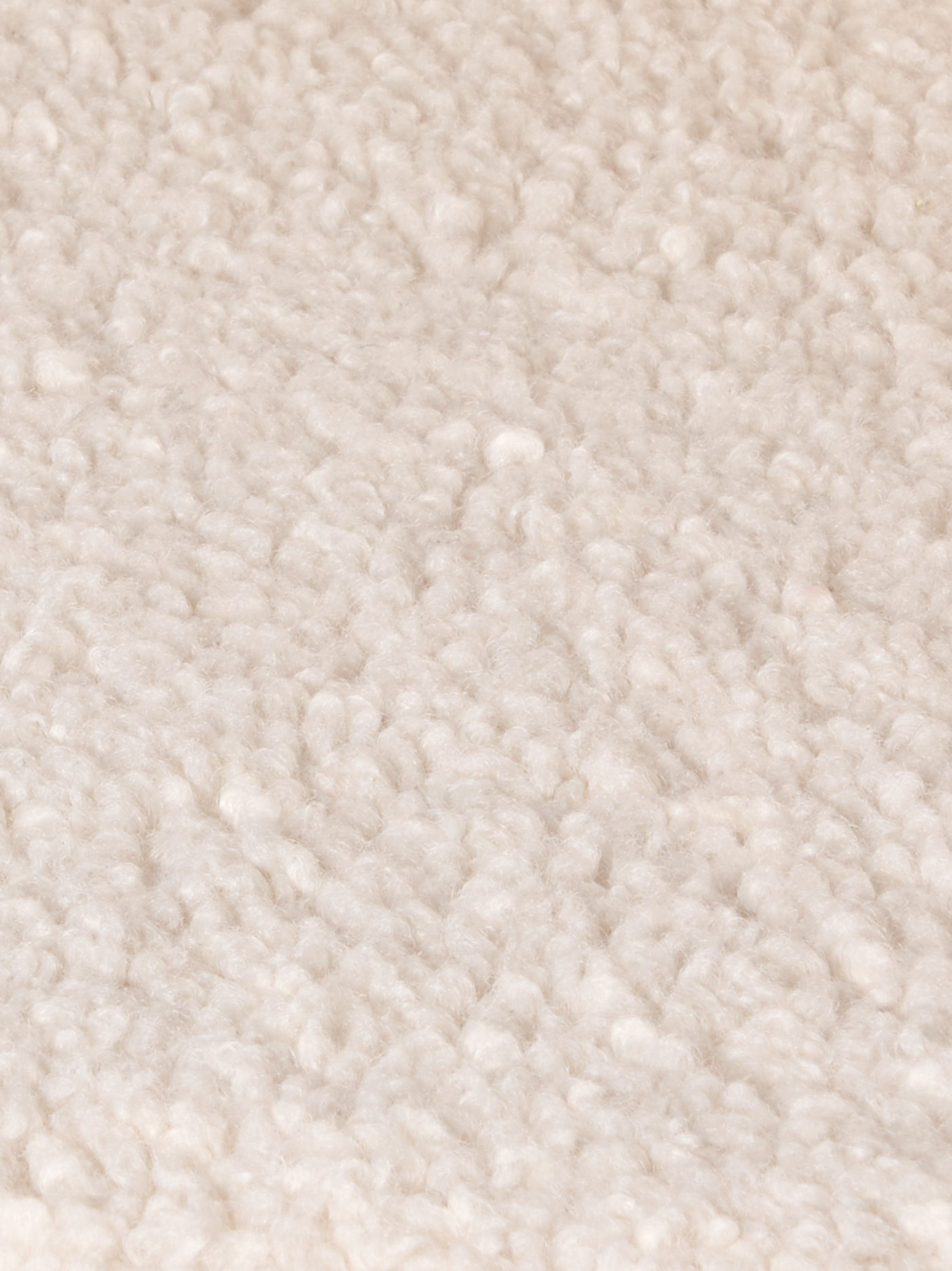 Lounge chair with teddy fabric 68.5 x 67 x 78.5 cm.