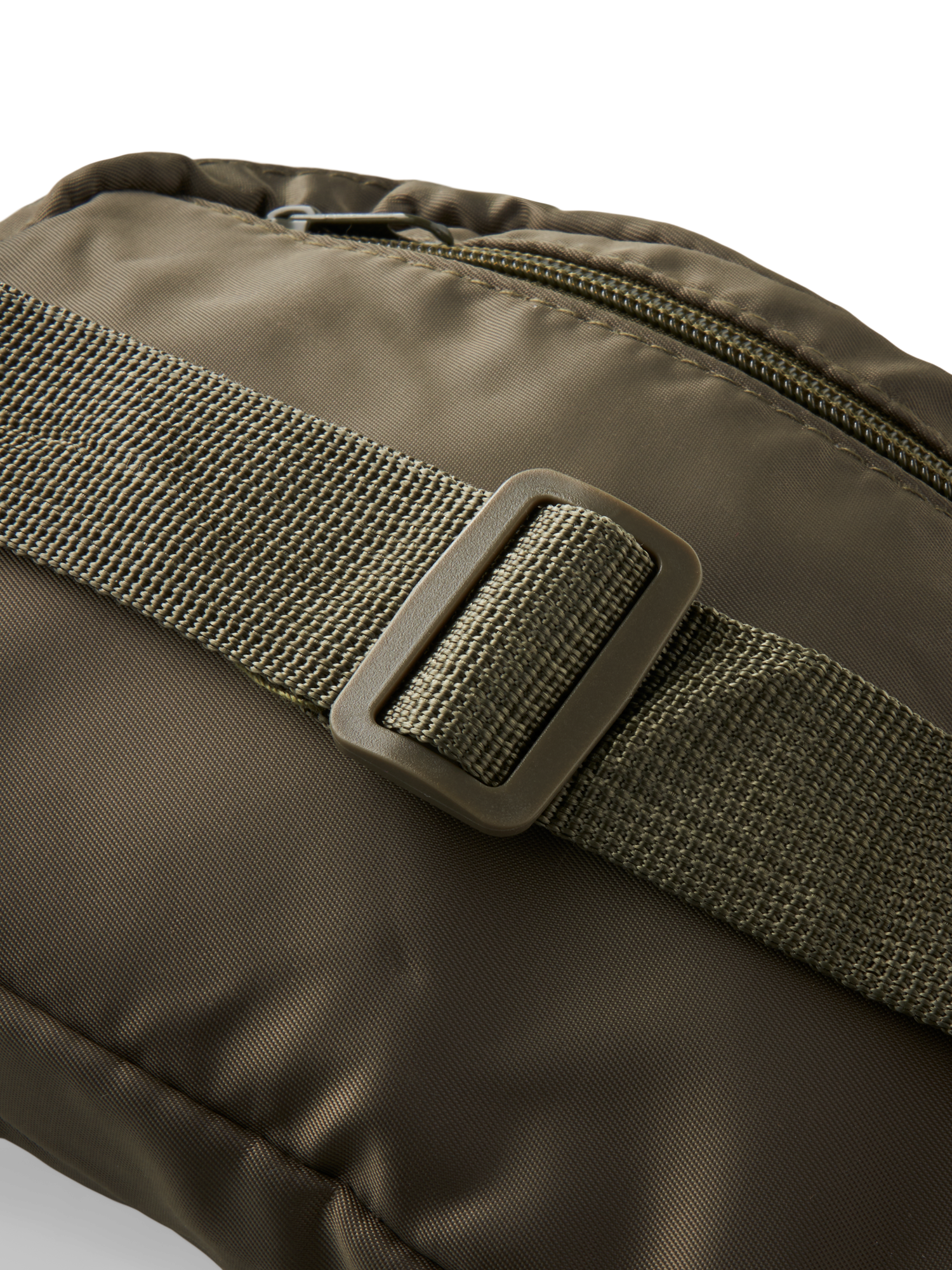 Bumbag 20 x 15 x 5.5 cm.