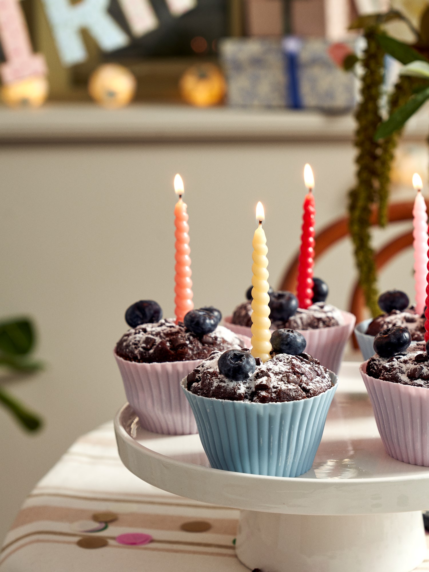 Twisted candles 10 cm Paraffin/cotton. ⌀1.2 x 10 cm. 10 pcs.