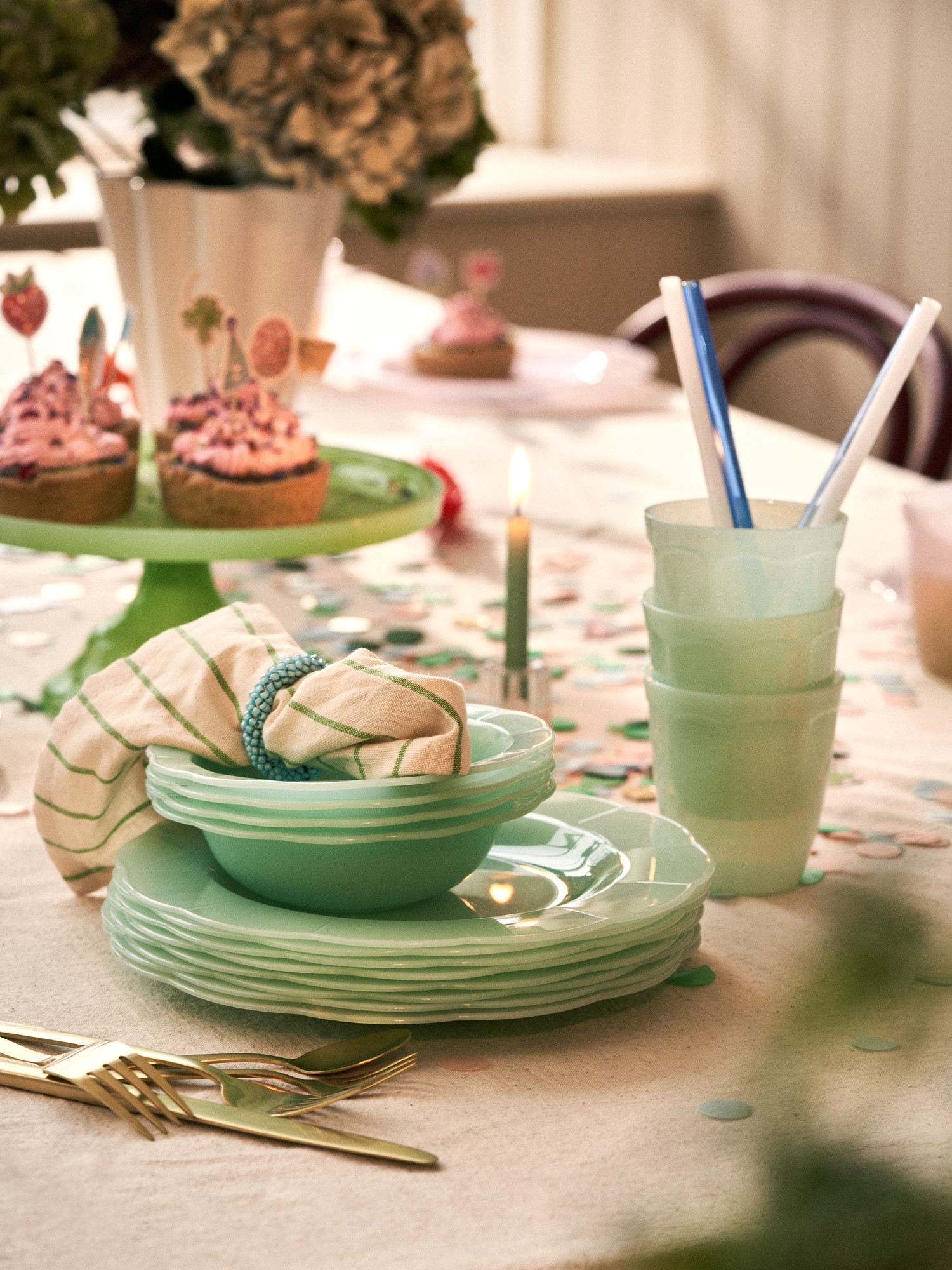 Reusable plastic bowls 4-pack Ø15.8. 4 pcs.