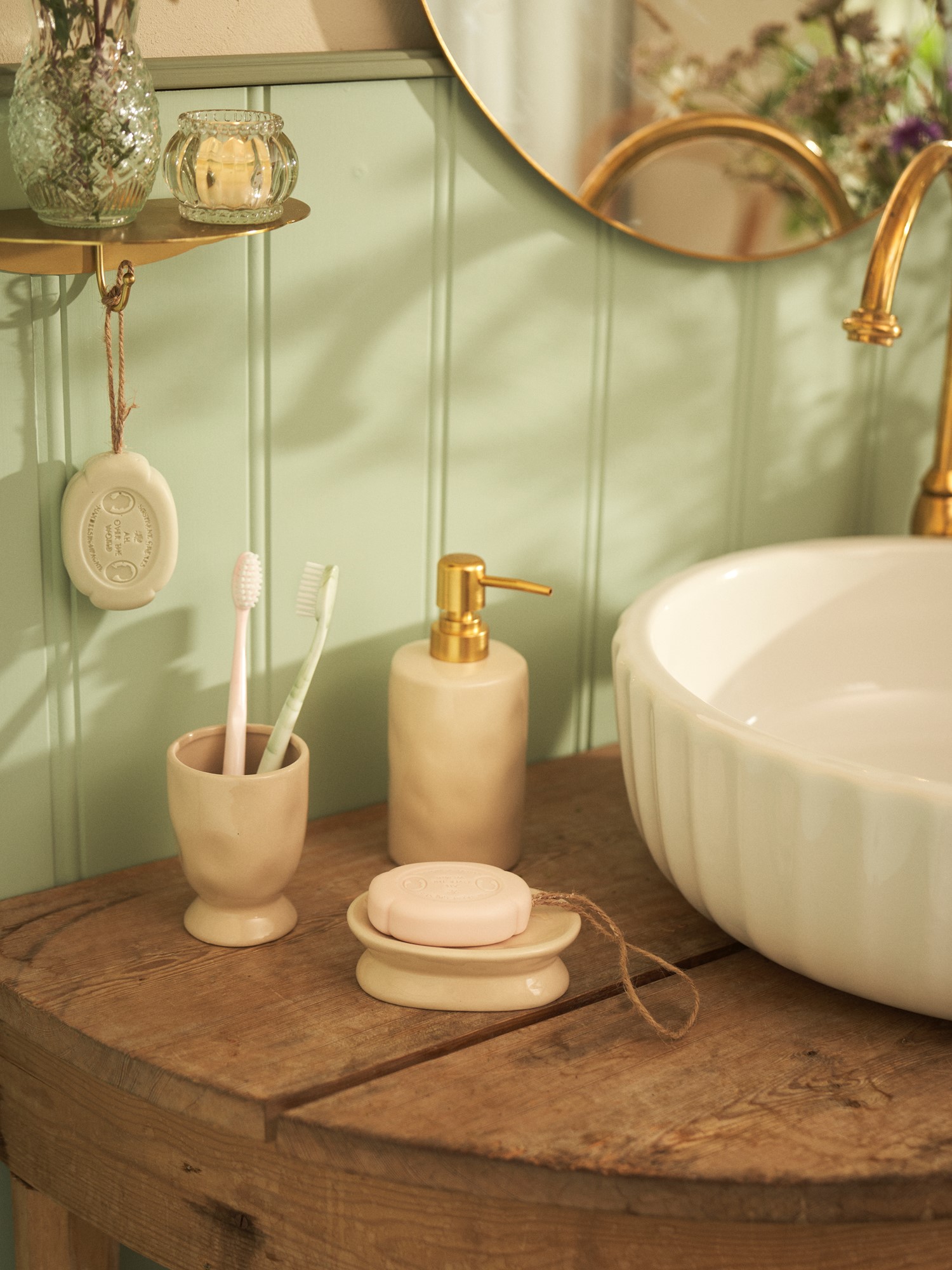 Tumbler Ceramic. Ø7.7 x 10.5 cm.