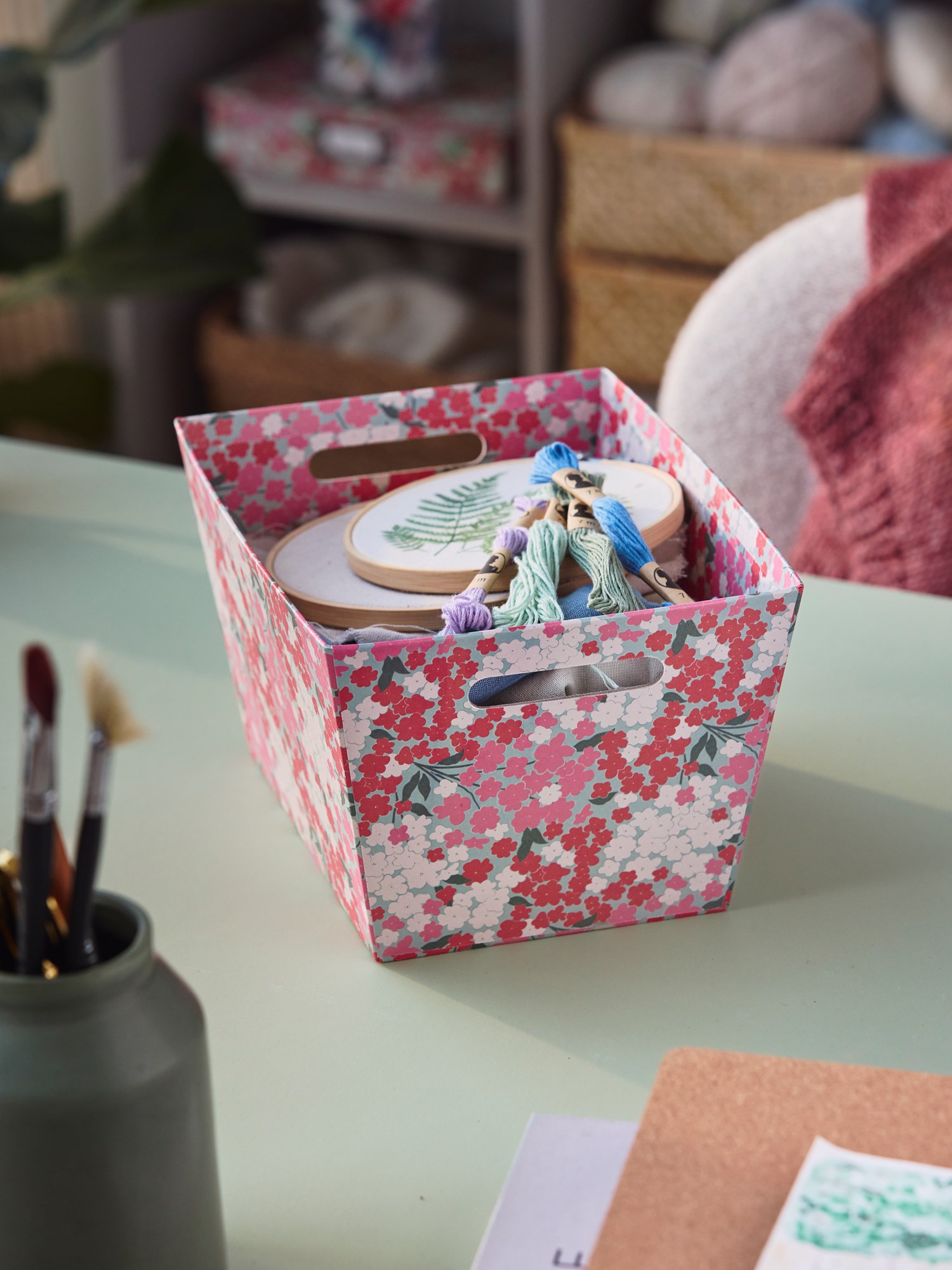 Storage basket Paper. 19.7 x 25 x 15 cm.