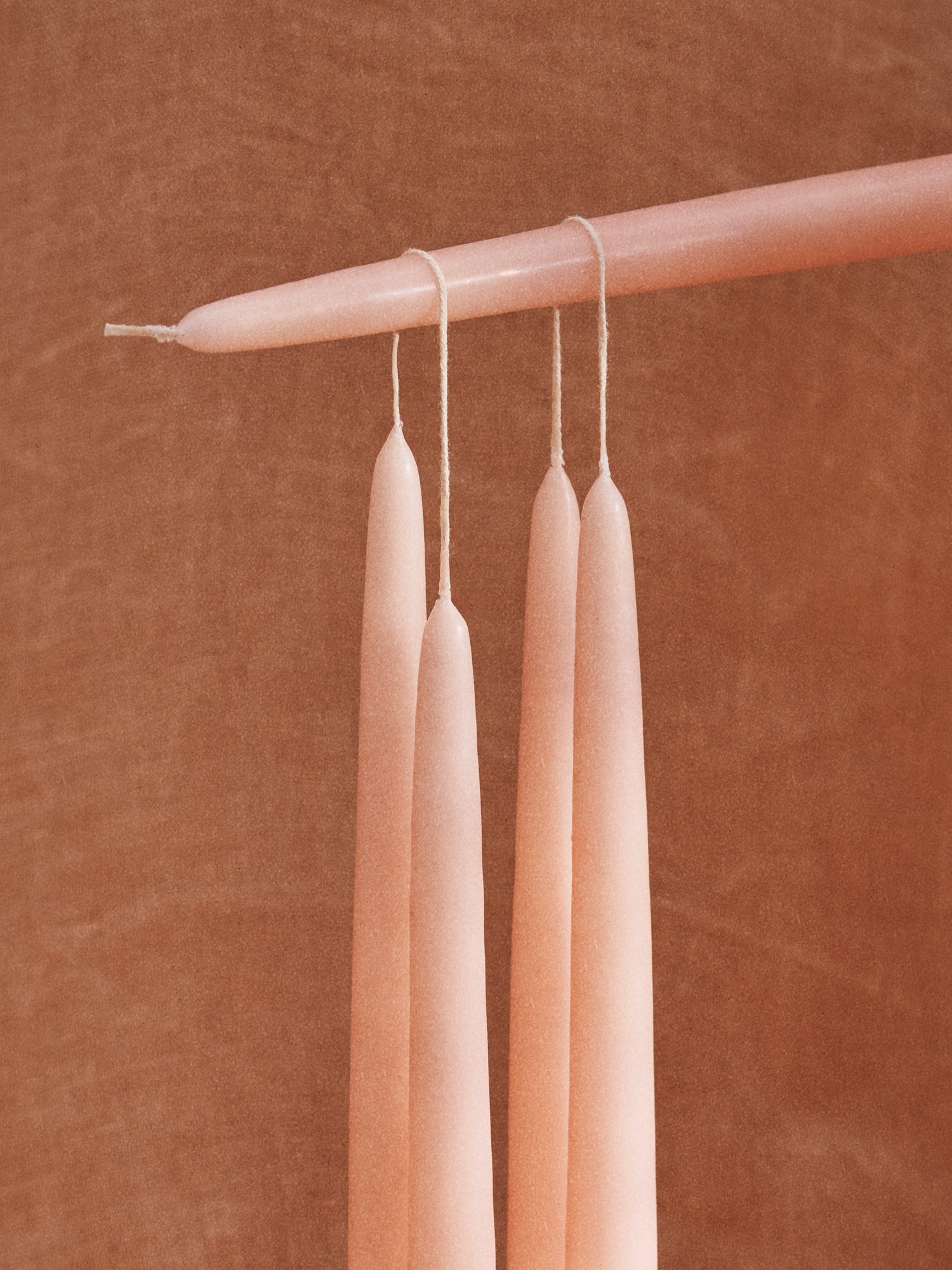 Candles 30 cm Paraffin. Ø2.2 x 30 cm. 4 pcs.