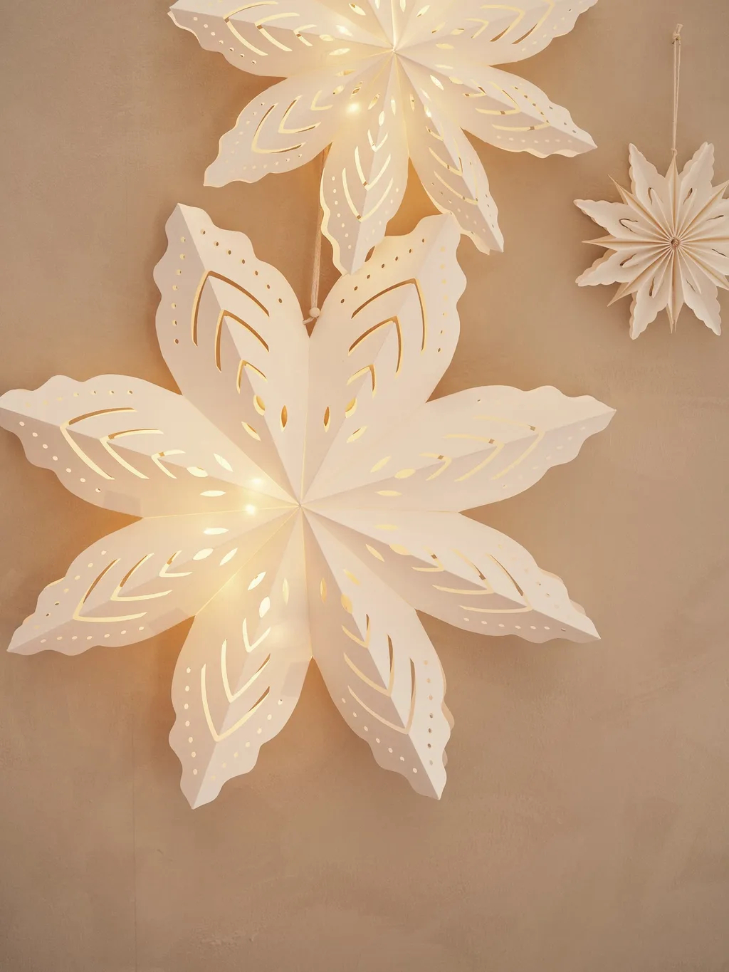 Étoile en papier LED