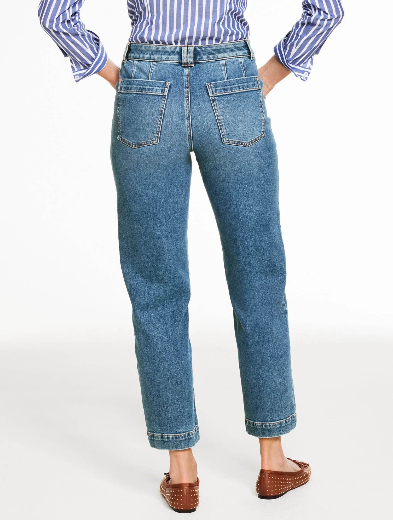 Straight Ankle Jeans - Cortlandt Wash