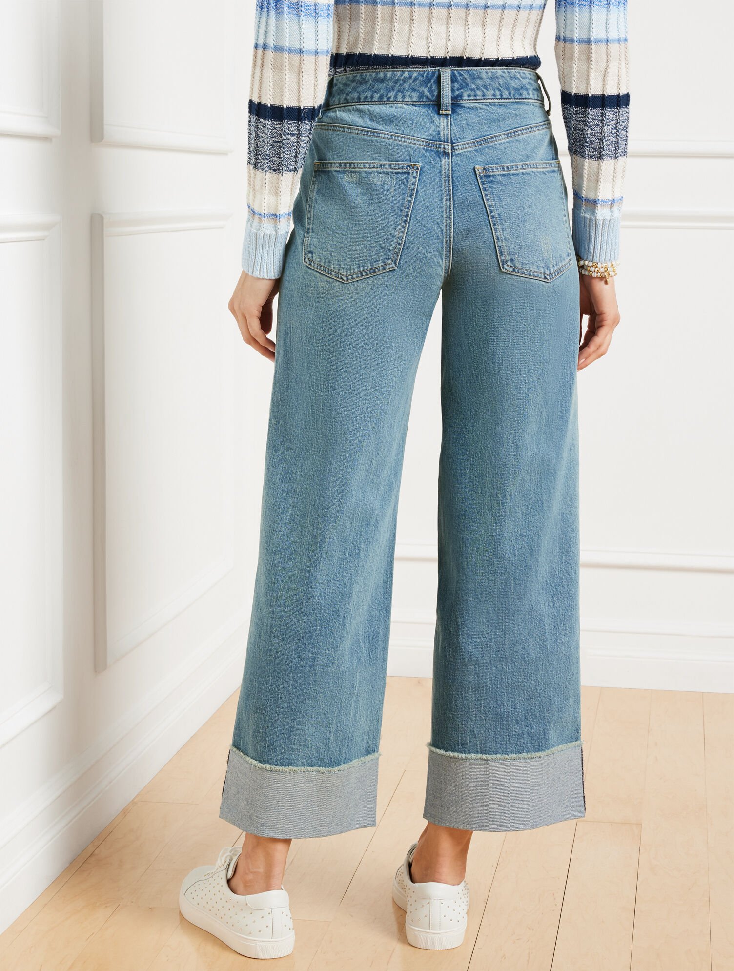 Straight Ankle Cuff Jeans - Downing Wash