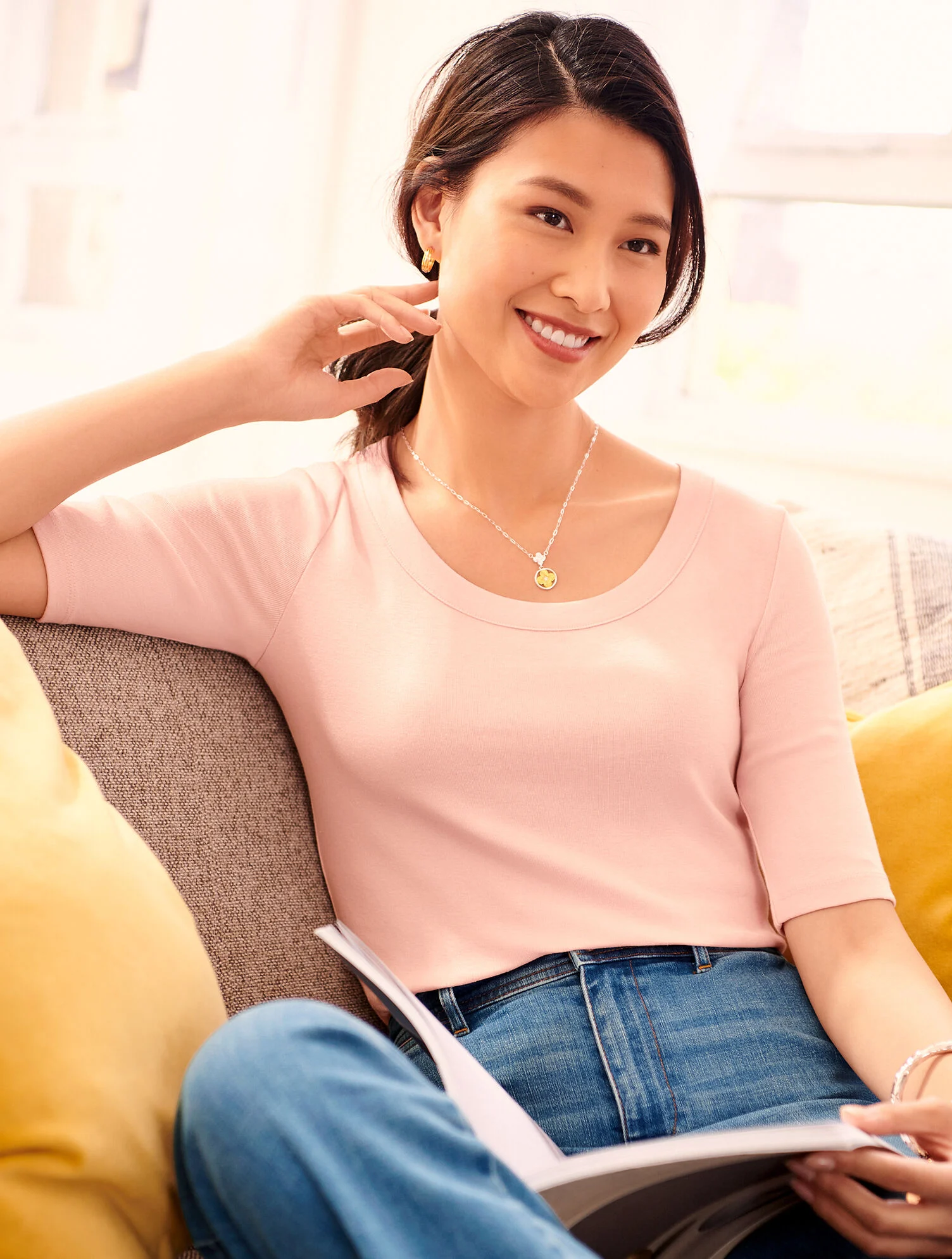 Scoop Neck Curved Hem Tee - Pima Solid