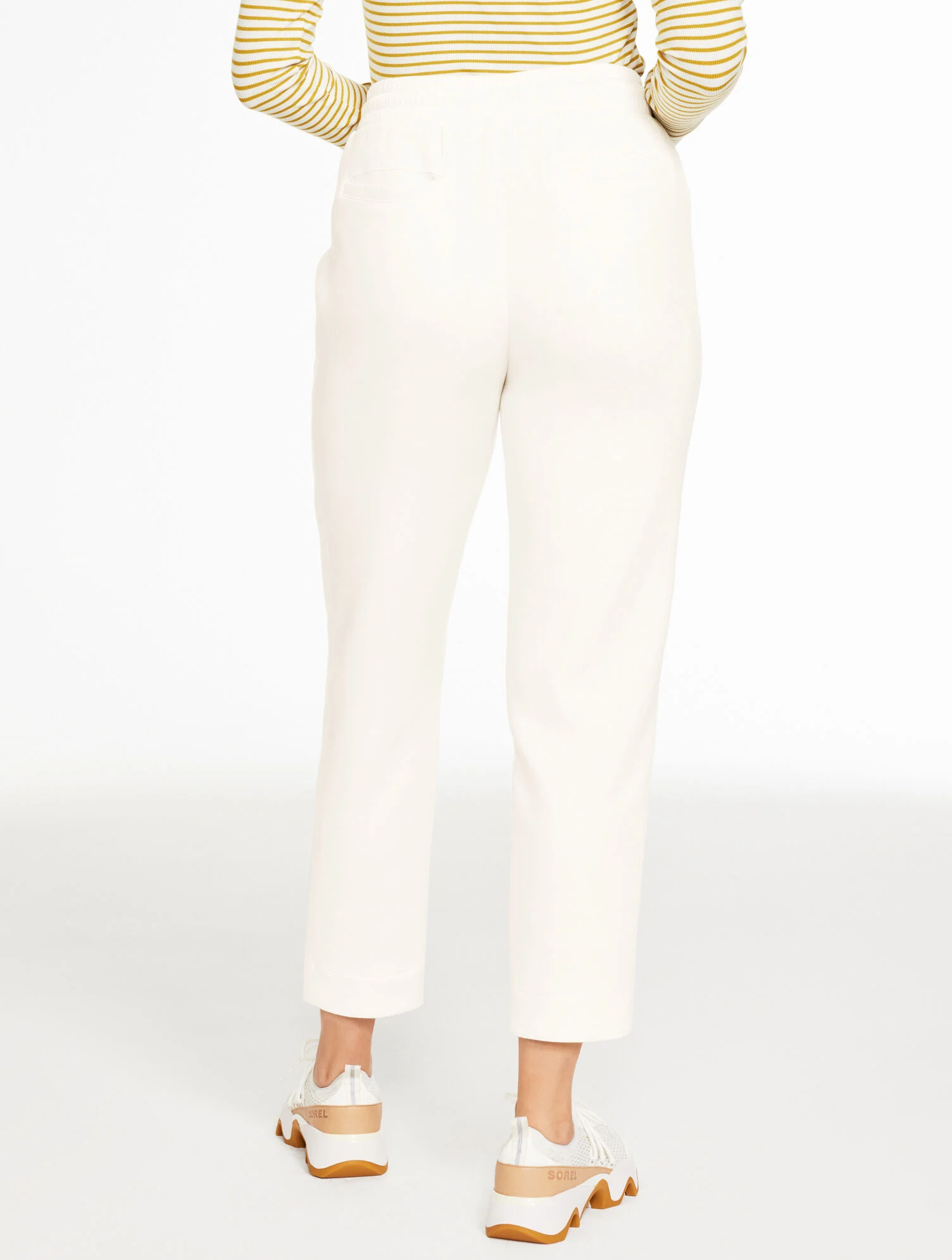 AirKnit Stretch Tapered Leg Pants