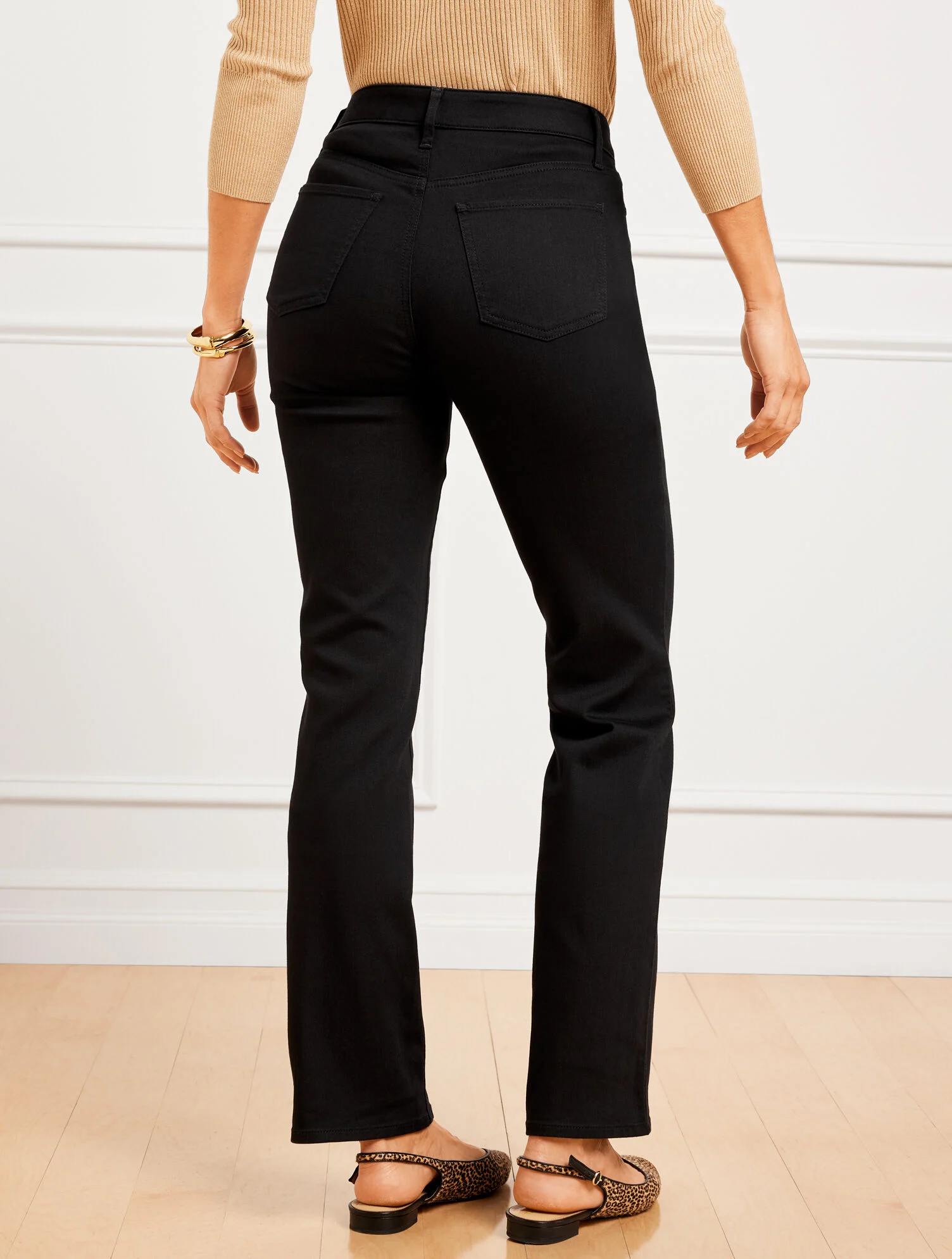 Barely Boot Jeans - Black Wash - Curvy Fit