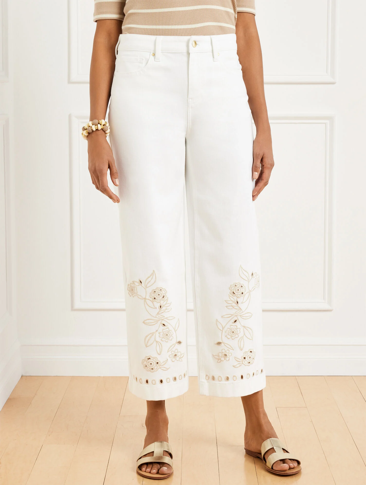High Waist Wide Crop Embroidered Jeans