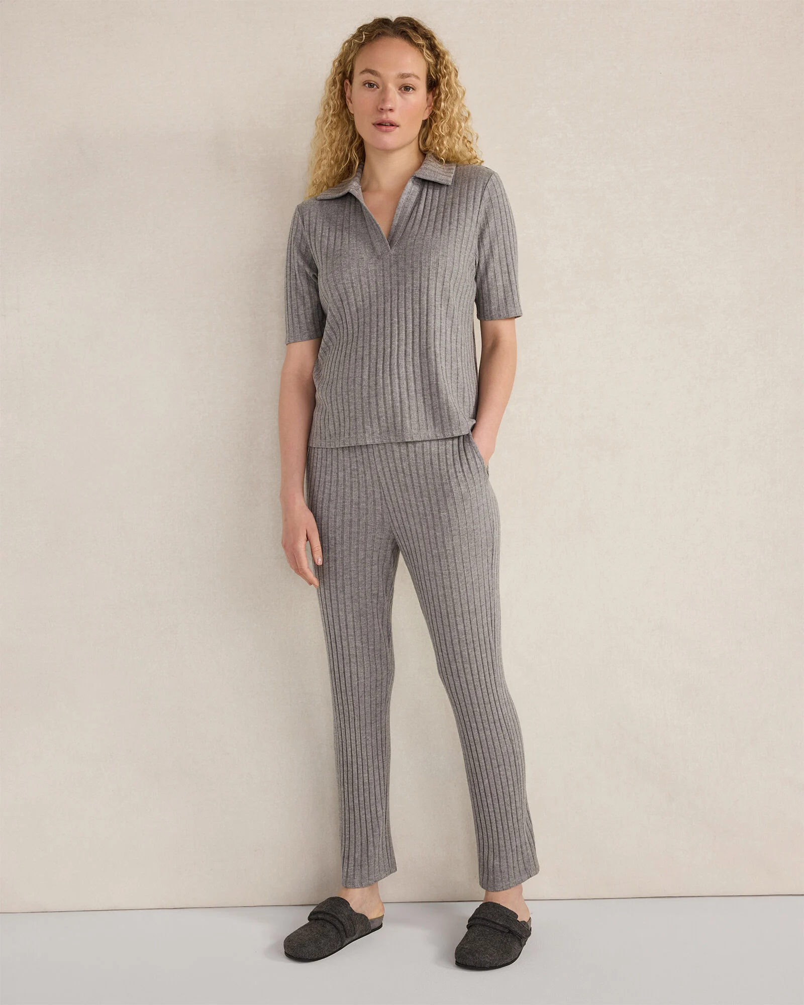 Wide Rib Knit Tapered Pants